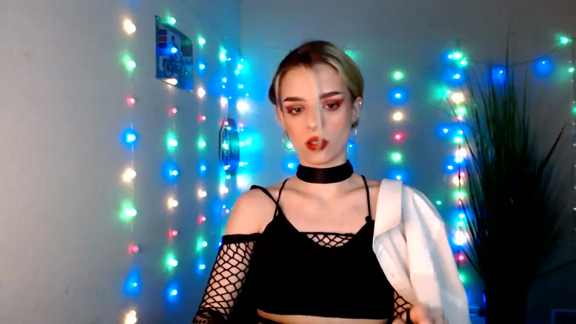 Gallery image thumbnail from Spicy_X's myfreecams stream on, 06/17/2023, 18:17 image 19 of 20