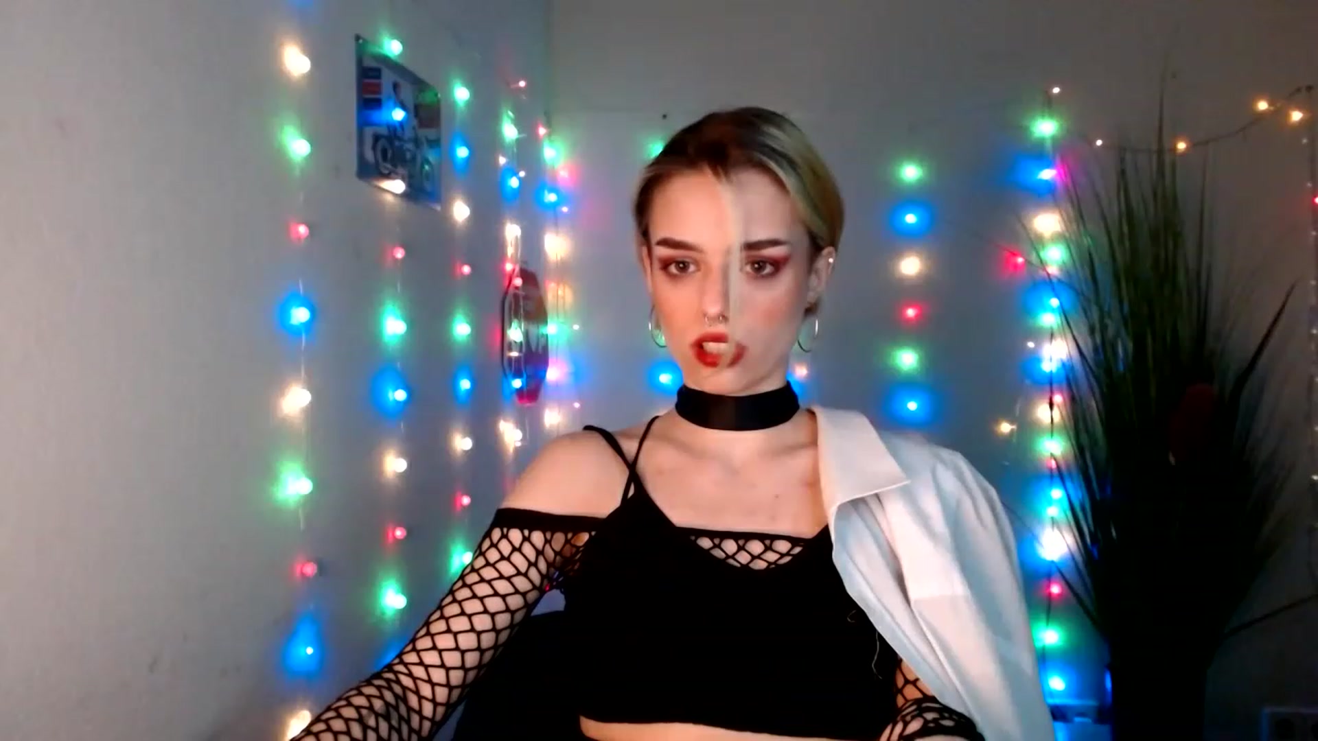 Gallery image thumbnail from Spicy_X's myfreecams stream on, 06/17/2023, 18:17 image 10 of 20