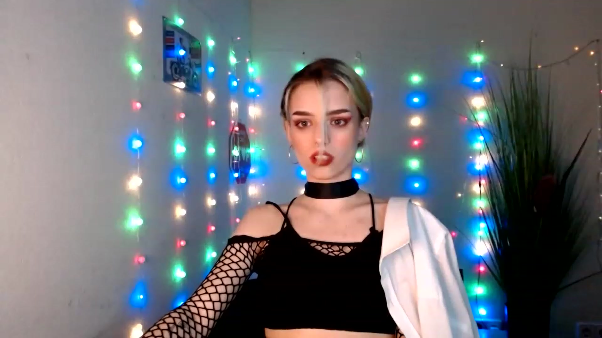 Gallery image thumbnail from Spicy_X's myfreecams stream on, 06/17/2023, 18:17 image 16 of 20