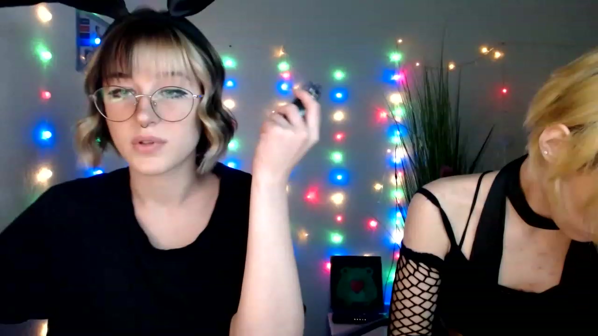 Gallery image thumbnail from Spicy_X's myfreecams stream on, 06/18/2023, 16:15 image 16 of 20