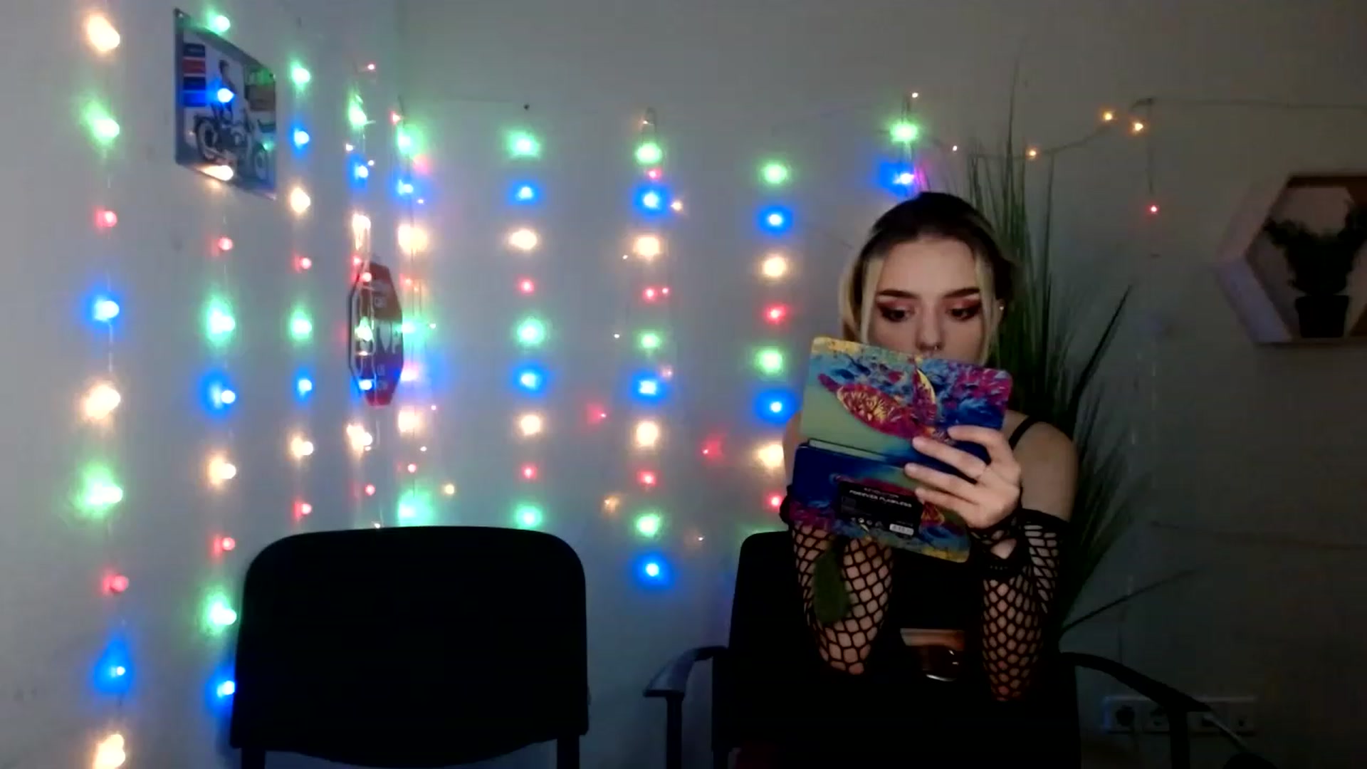 Gallery image thumbnail from Spicy_X's myfreecams stream on, 06/18/2023, 16:59 image 14 of 20