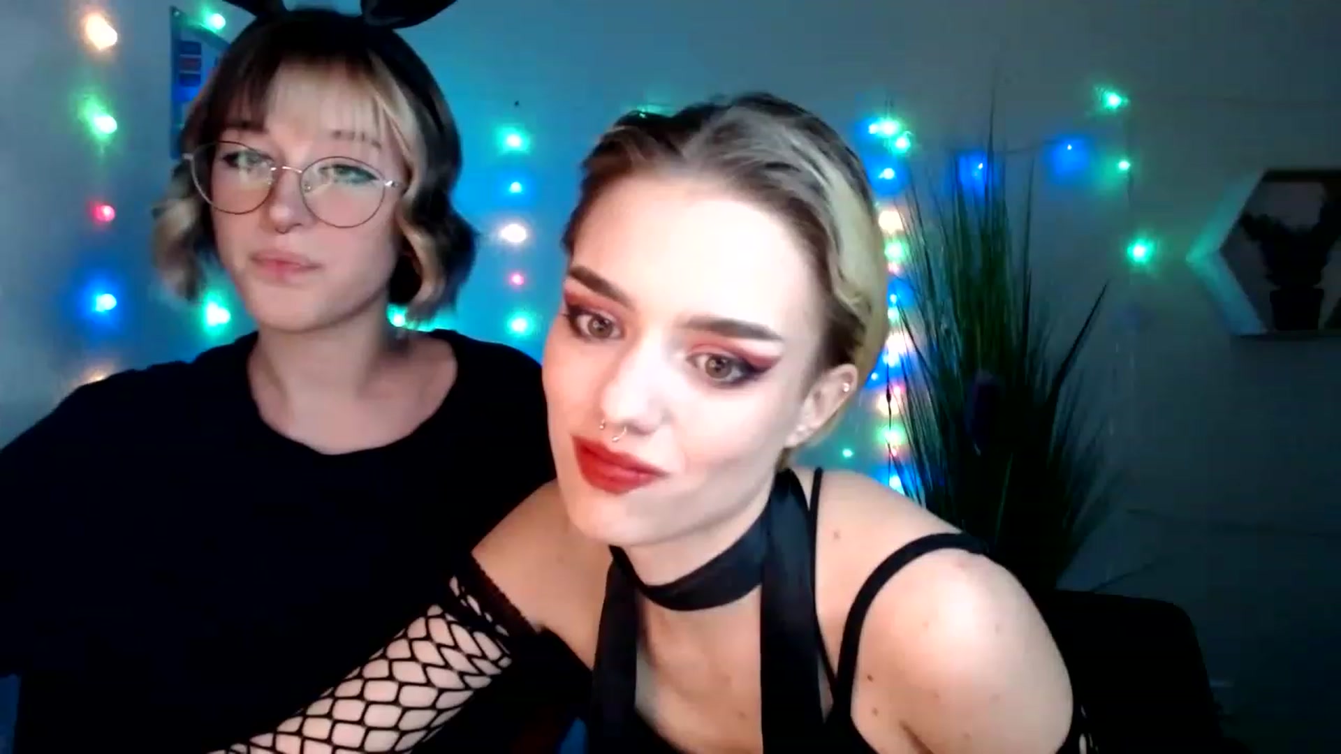 Gallery image thumbnail from Spicy_X's myfreecams stream on, 06/18/2023, 16:59 image 16 of 20