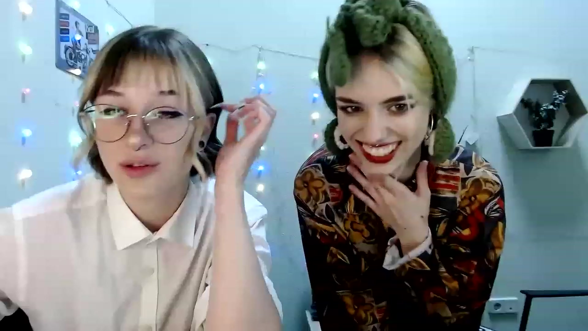 Gallery image thumbnail from Spicy_X's myfreecams stream on, 06/22/2023, 17:08 image 13 of 20
