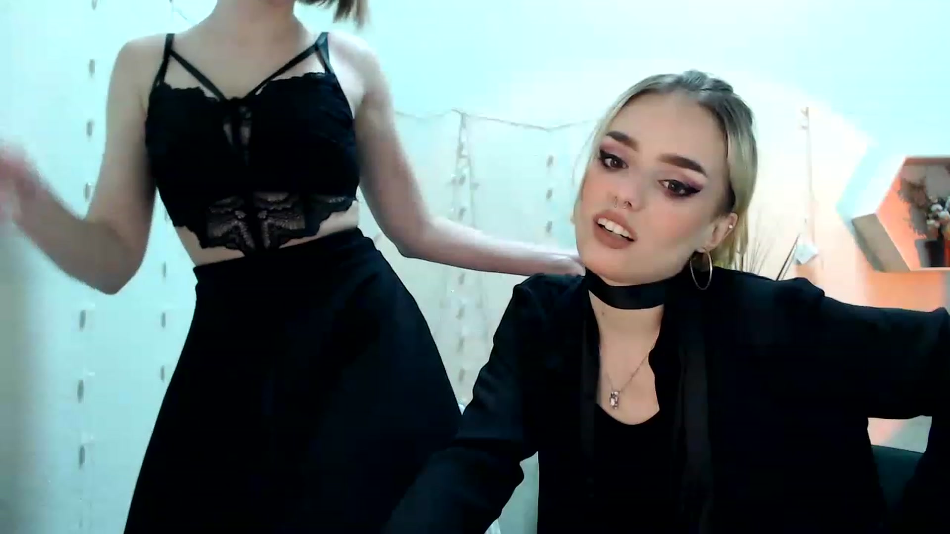Gallery image thumbnail from Spicy_X's myfreecams stream on, 06/25/2023, 02:45 image 7 of 20