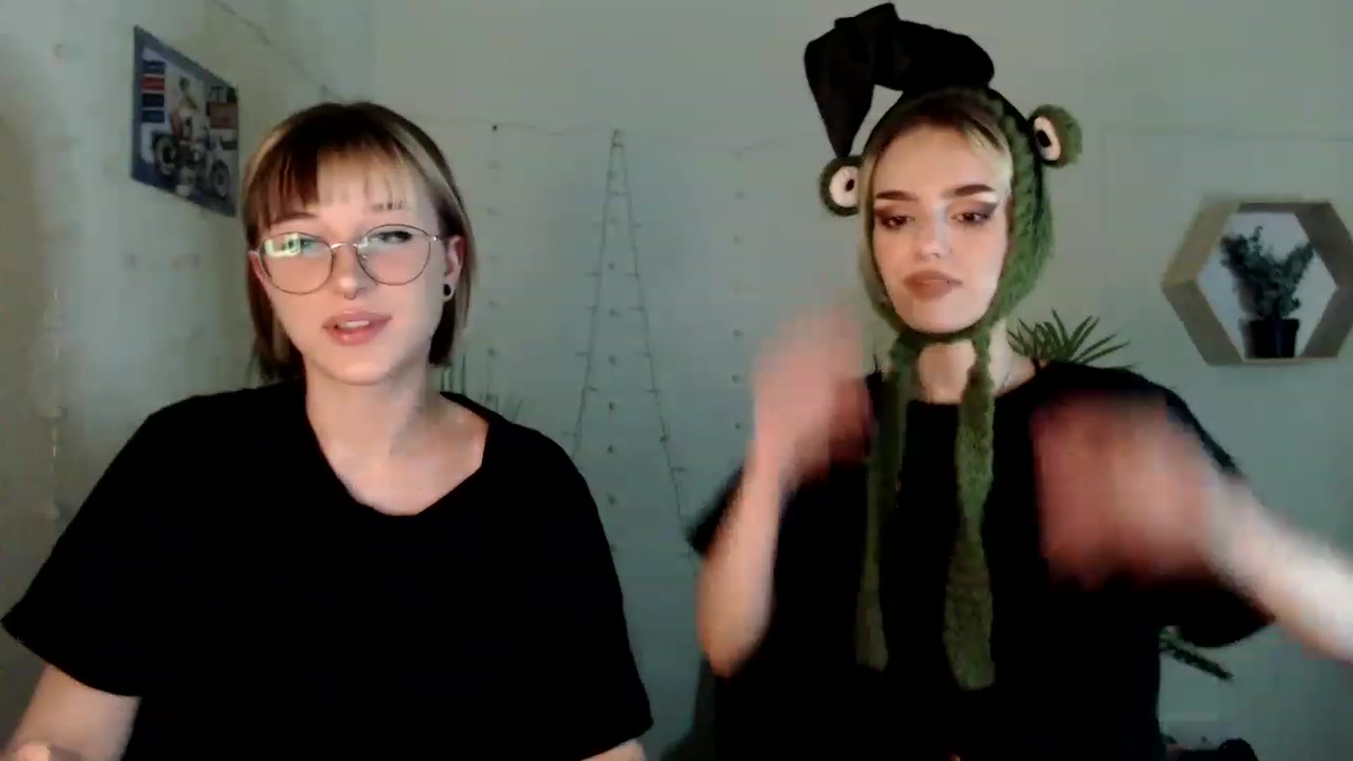 Gallery image thumbnail from Spicy_X's myfreecams stream on, 06/26/2023, 24:53 image 7 of 20