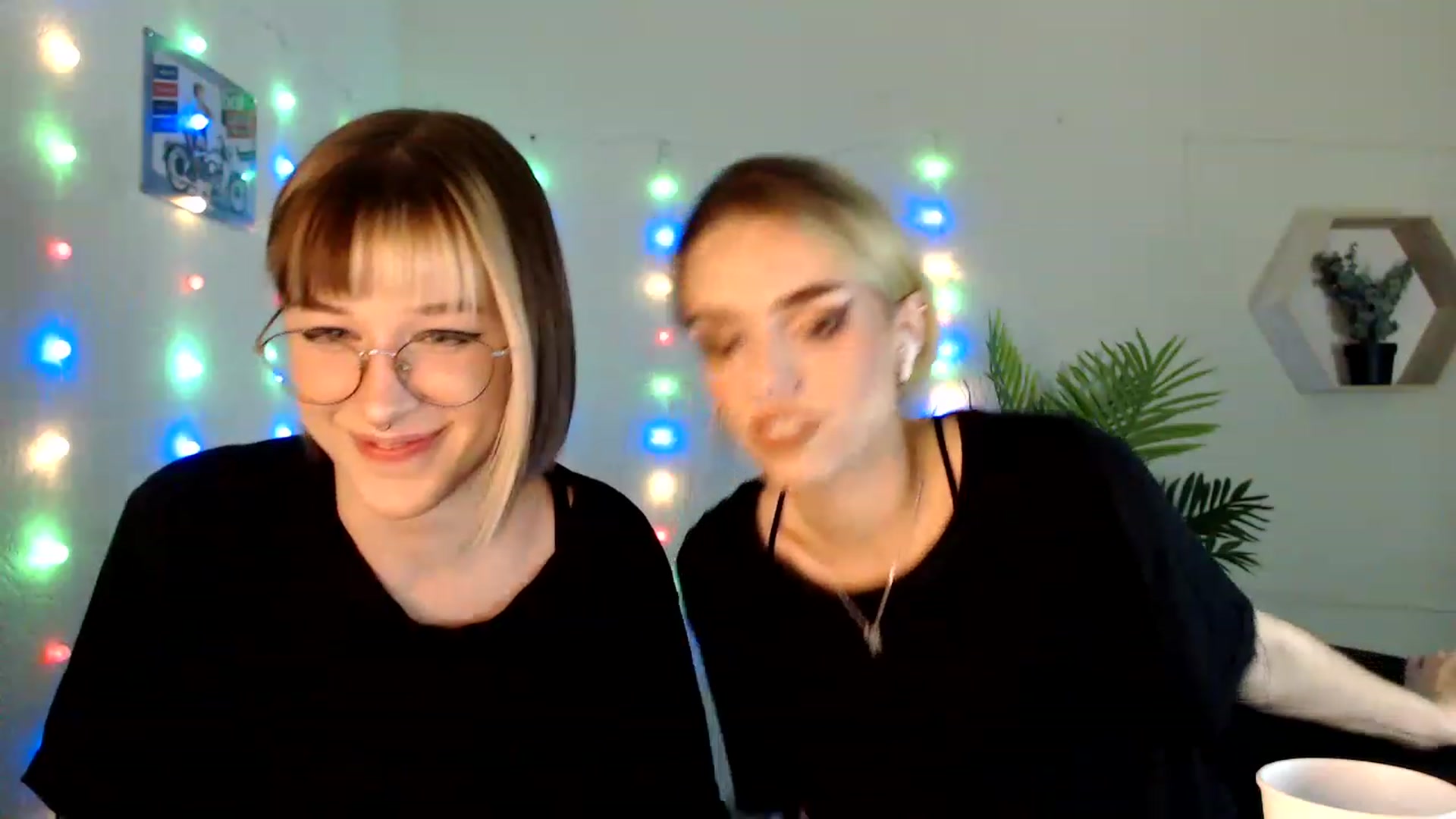 Gallery image thumbnail from Spicy_X's myfreecams stream on, 06/26/2023, 24:53 image 15 of 20