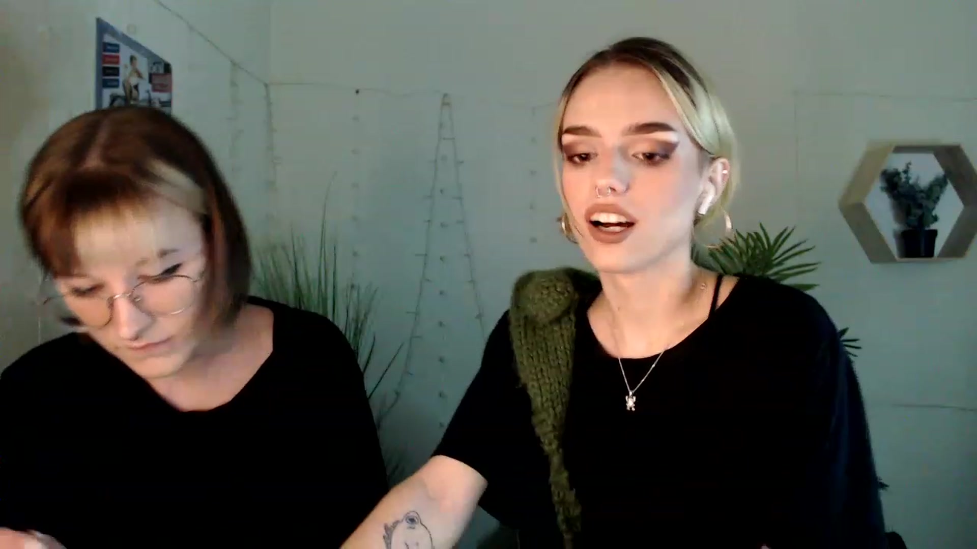 Gallery image thumbnail from Spicy_X's myfreecams stream on, 06/26/2023, 24:53 image 11 of 20