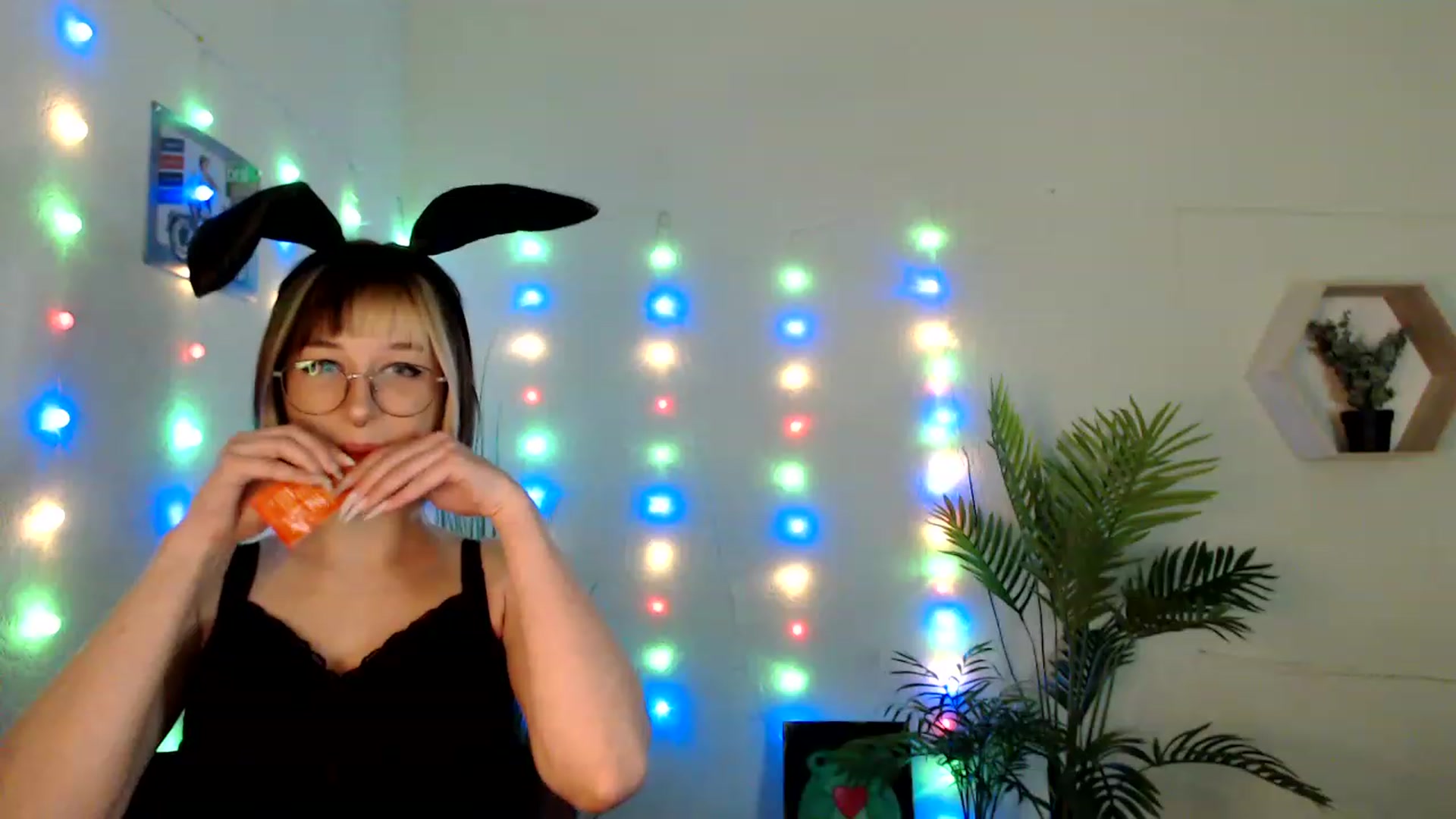 Gallery image thumbnail from Spicy_X's myfreecams stream on, 06/26/2023, 03:01 image 7 of 20