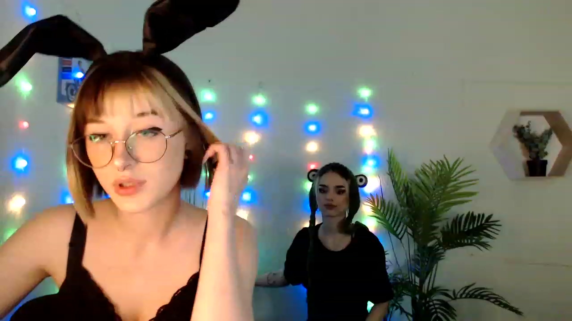 Gallery image thumbnail from Spicy_X's myfreecams stream on, 06/26/2023, 03:01 image 5 of 20