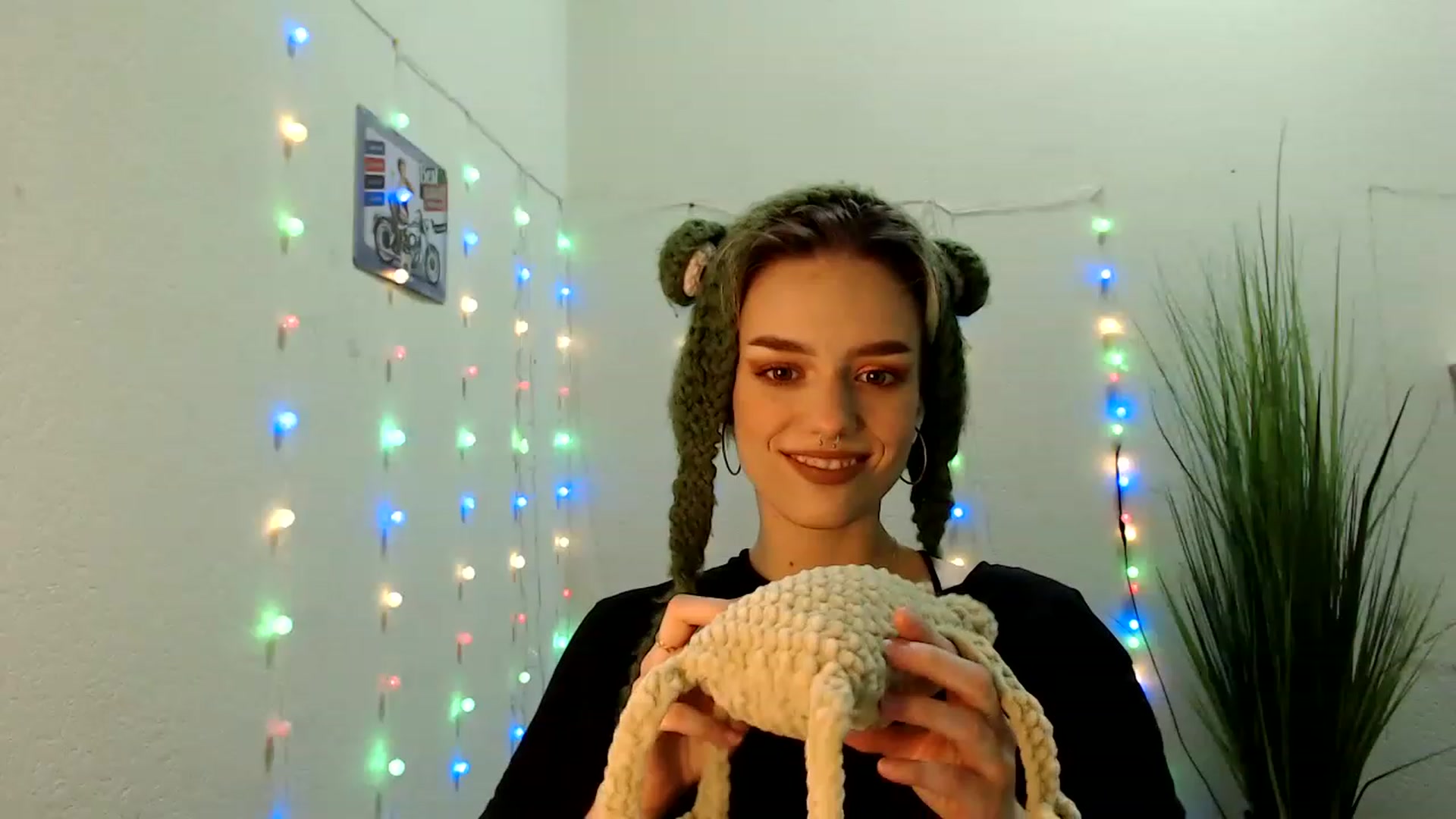 Gallery image thumbnail from Spicy_X's myfreecams stream on, 06/28/2023, 15:38 image 19 of 20