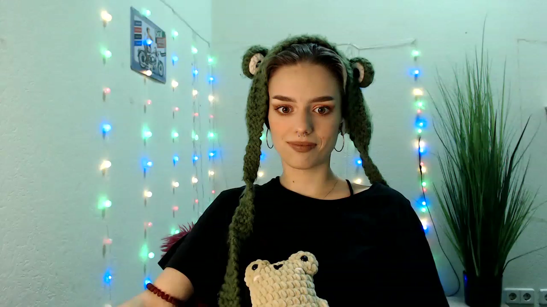 Gallery image thumbnail from Spicy_X's myfreecams stream on, 06/28/2023, 15:38 image 3 of 20