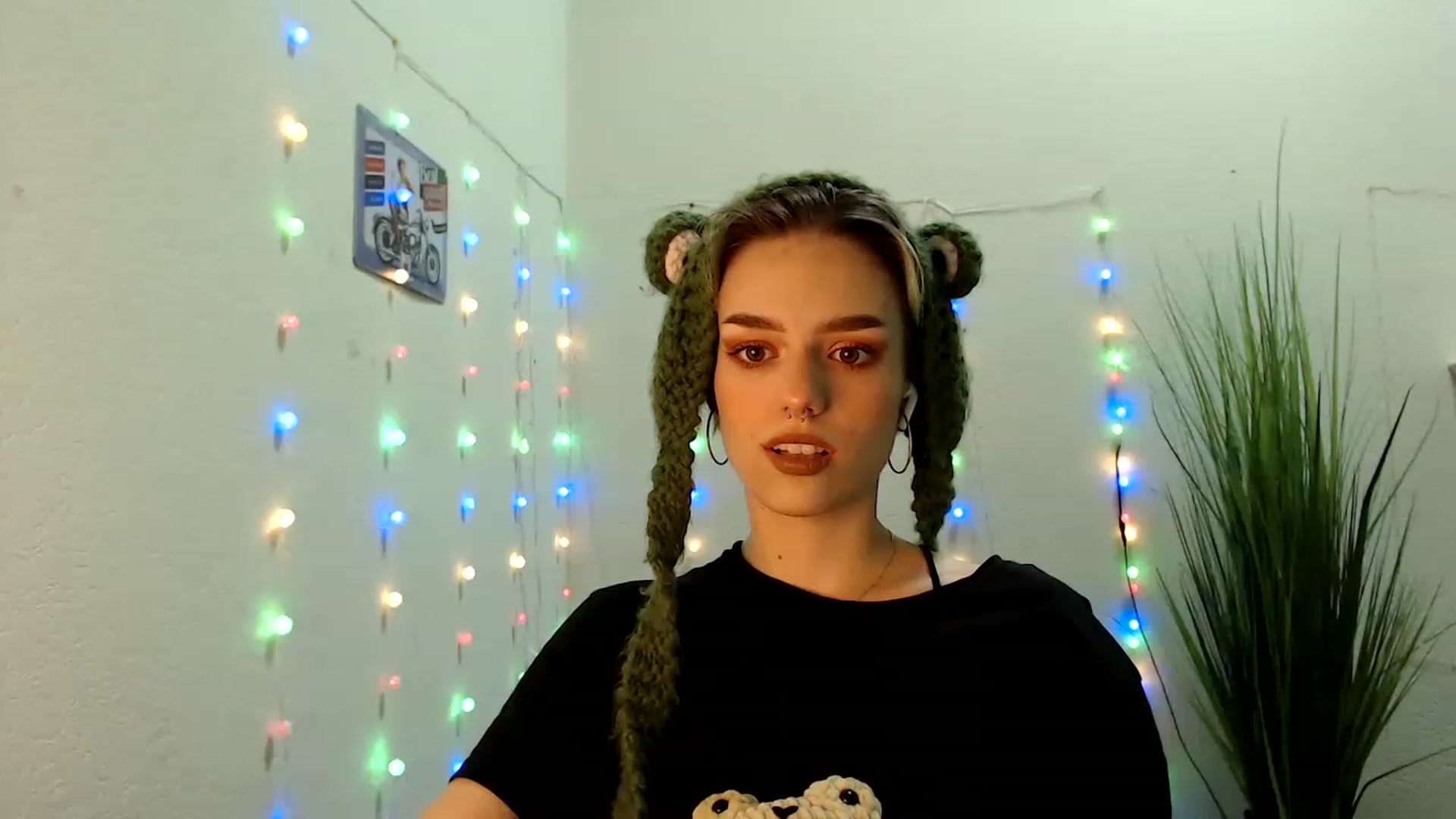 Gallery image thumbnail from Spicy_X's myfreecams stream on, 06/28/2023, 15:38 image 16 of 20