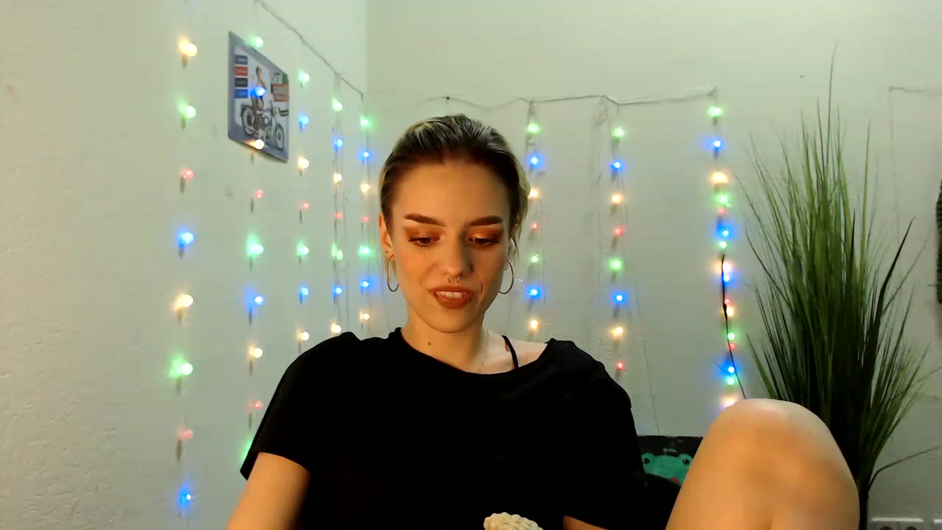 Gallery image thumbnail from Spicy_X's myfreecams stream on, 06/28/2023, 16:01 image 5 of 20