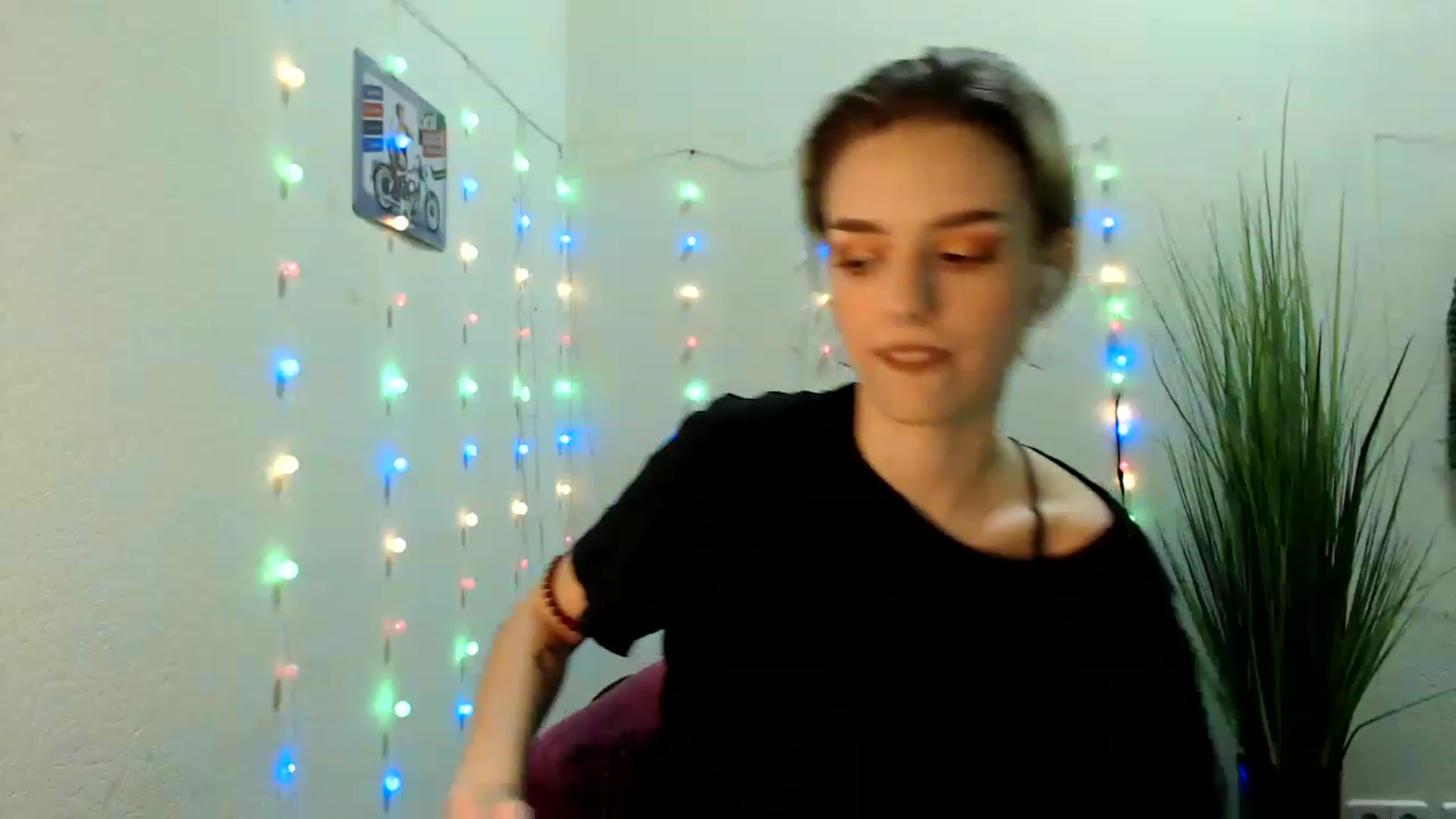 Gallery image thumbnail from Spicy_X's myfreecams stream on, 06/28/2023, 16:01 image 18 of 20