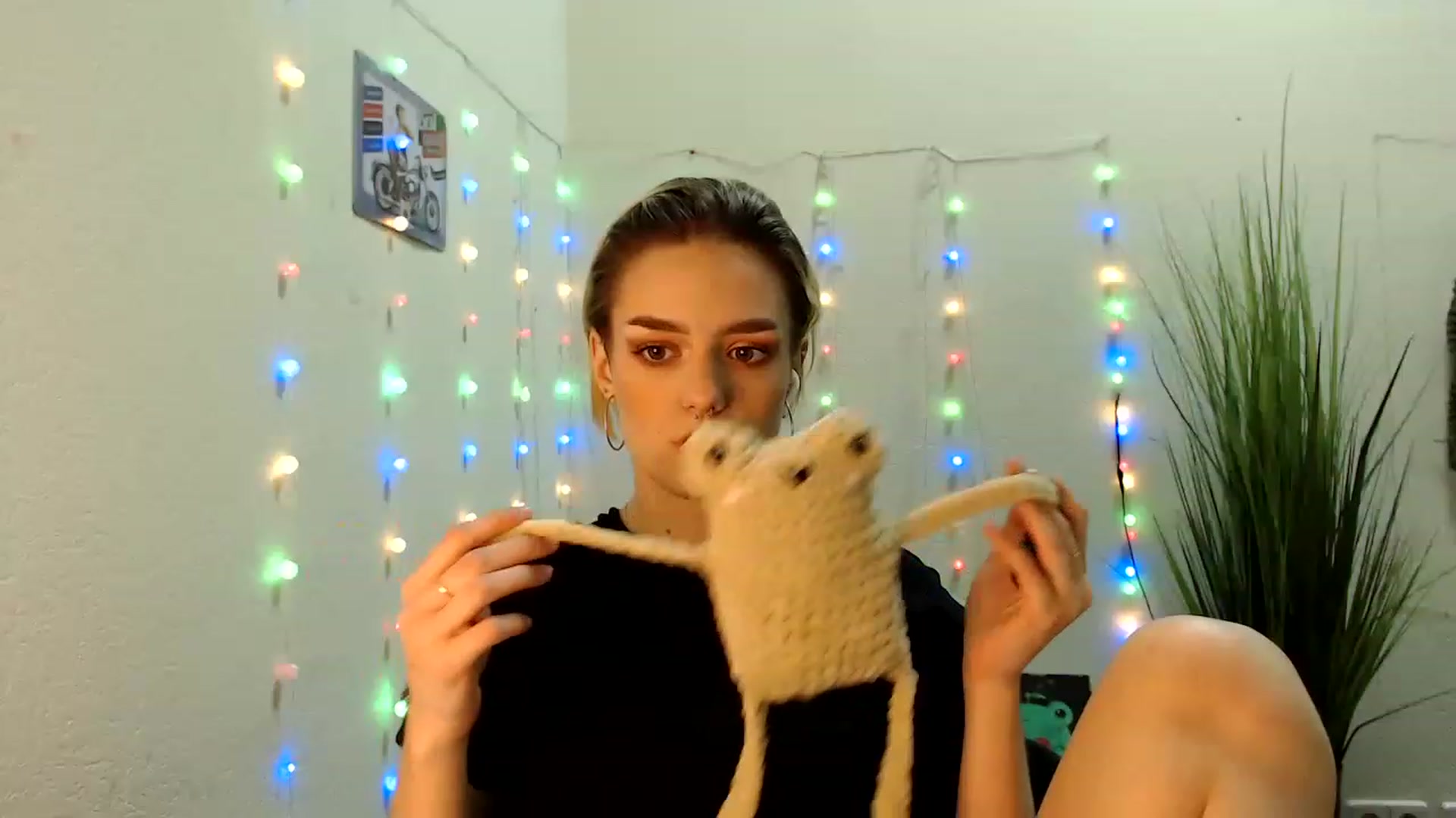 Gallery image thumbnail from Spicy_X's myfreecams stream on, 06/28/2023, 16:01 image 4 of 20