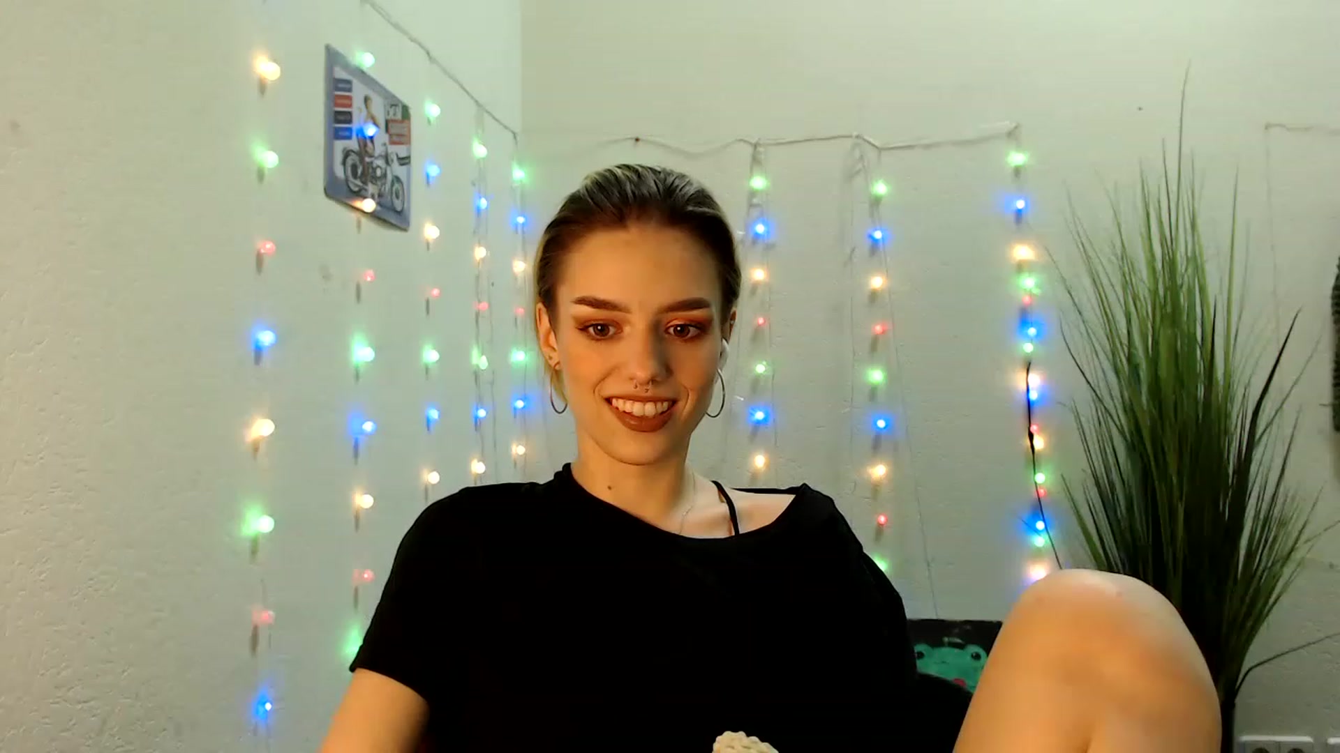 Gallery image thumbnail from Spicy_X's myfreecams stream on, 06/28/2023, 16:01 image 7 of 20
