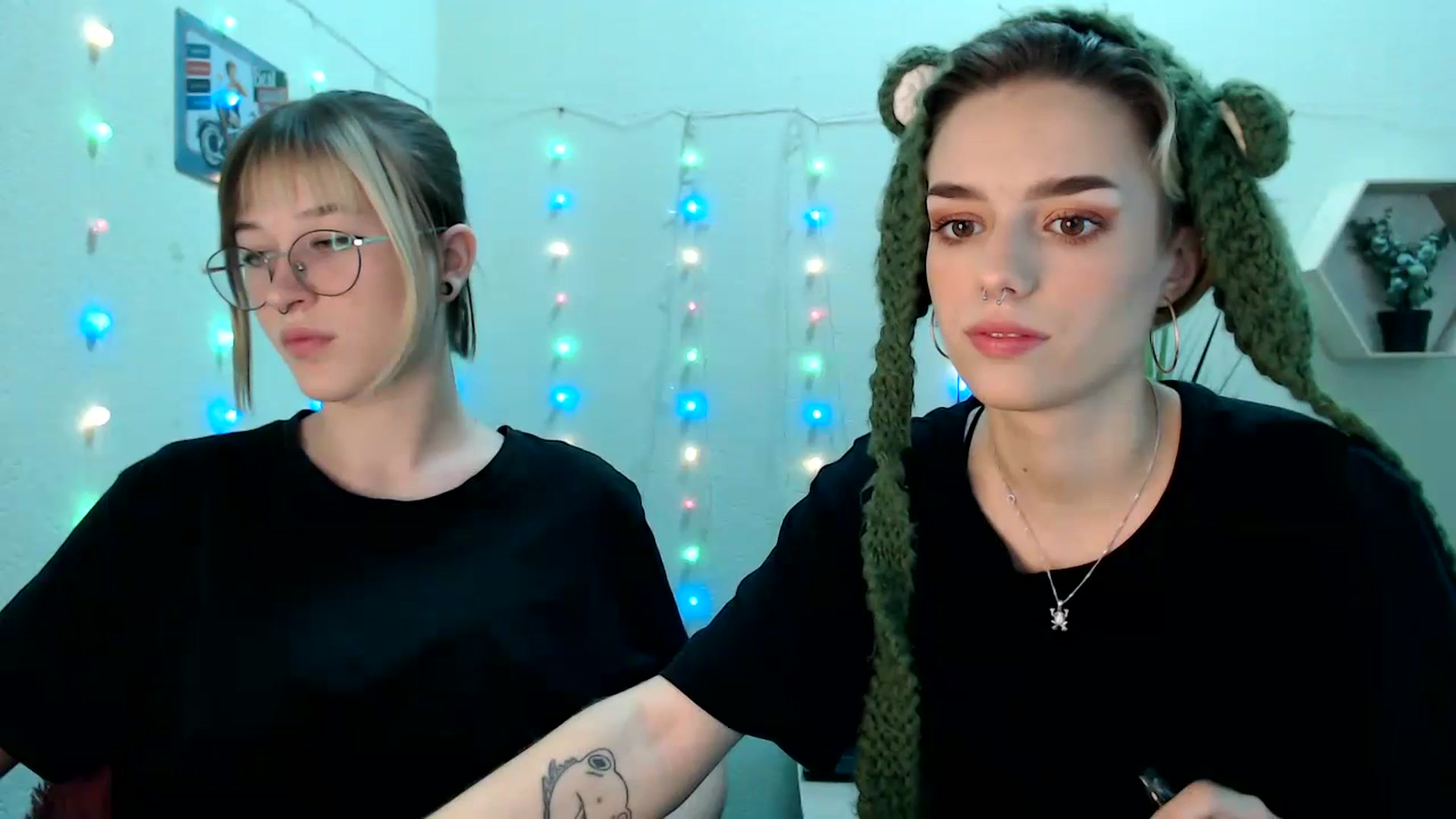 Gallery image thumbnail from Spicy_X's myfreecams stream on, 06/29/2023, 13:37 image 1 of 20