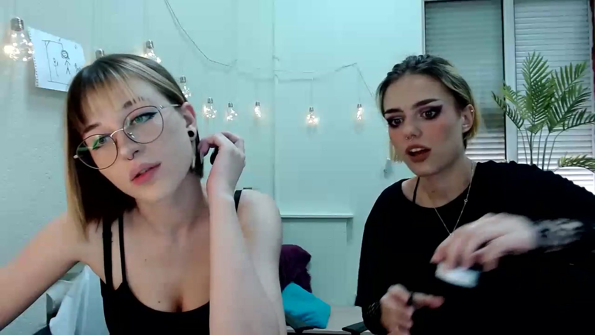Gallery image thumbnail from Spicy_X's myfreecams stream on, 06/30/2023, 14:56 image 13 of 20