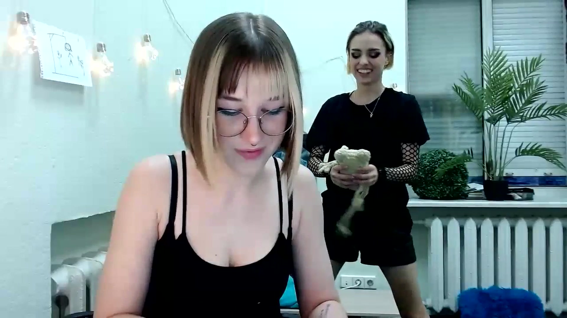 Gallery image thumbnail from Spicy_X's myfreecams stream on, 06/30/2023, 19:17 image 4 of 20