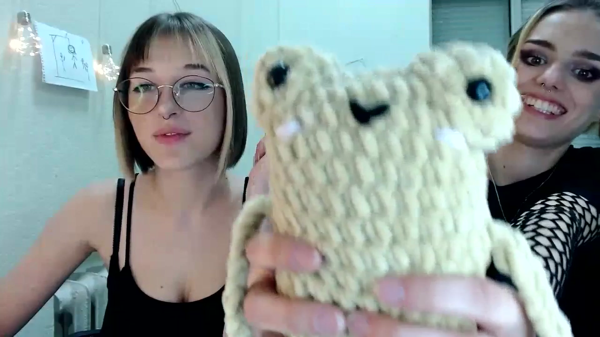 Gallery image thumbnail from Spicy_X's myfreecams stream on, 06/30/2023, 19:17 image 10 of 20