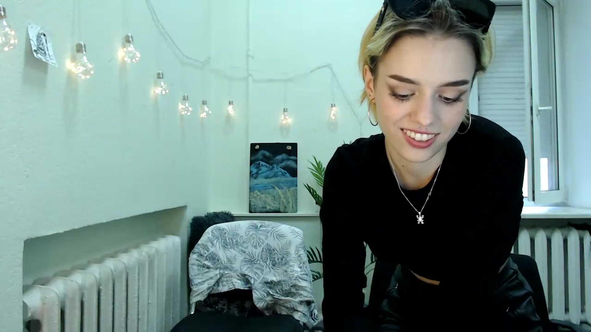 Gallery image thumbnail from Spicy_X's myfreecams stream on, 07/09/2023, 17:15 image 4 of 20