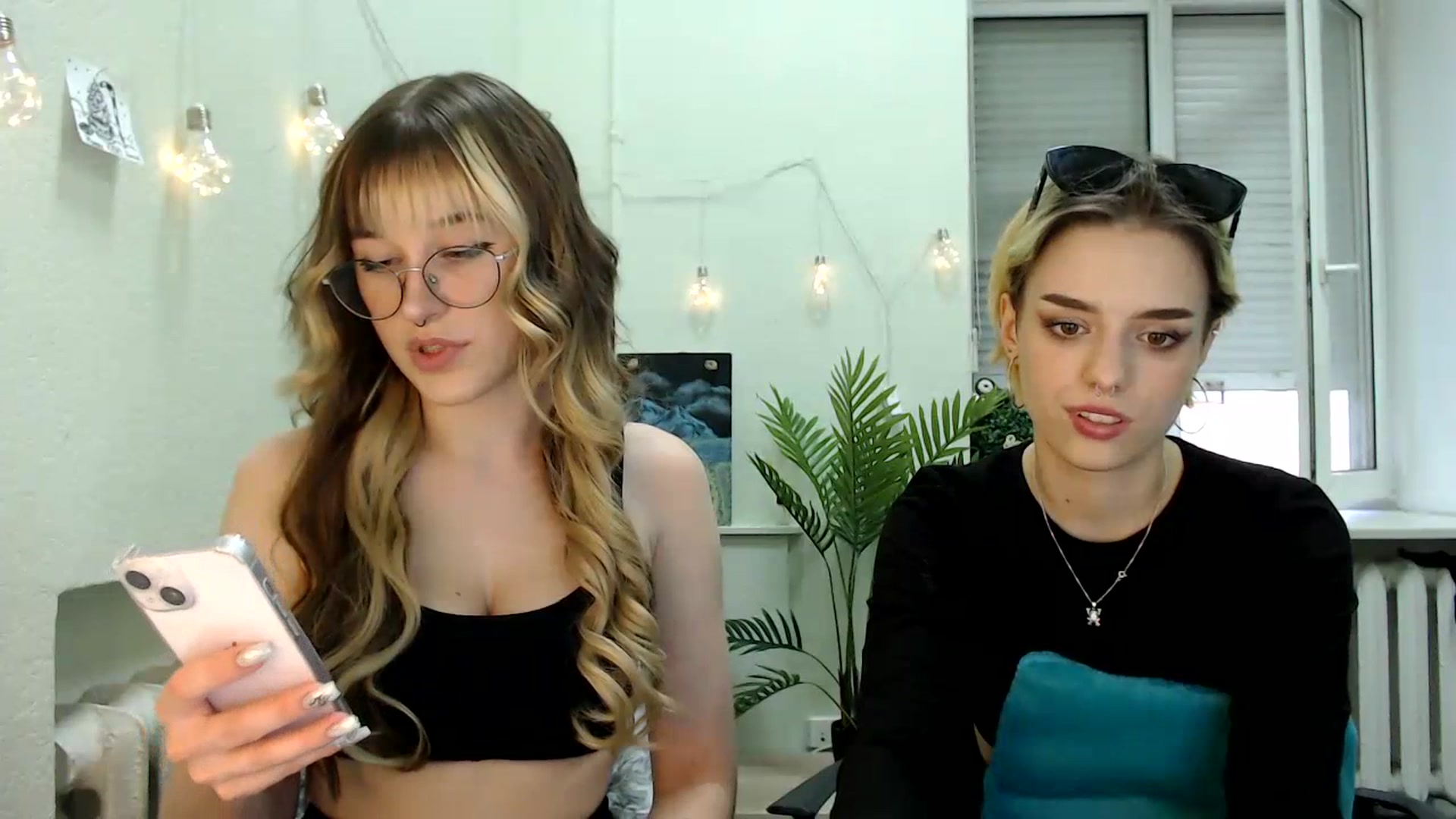 Gallery image thumbnail from Spicy_X's myfreecams stream on, 07/09/2023, 17:15 image 8 of 20