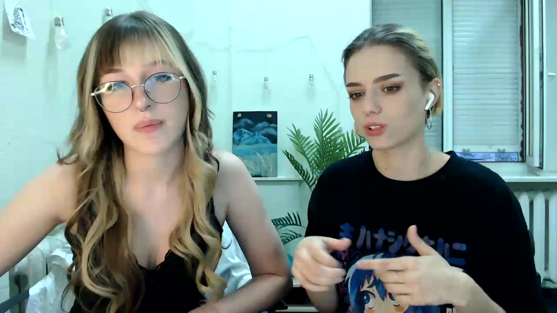 Gallery image thumbnail from Spicy_X's myfreecams stream on, 07/10/2023, 18:15 image 9 of 20