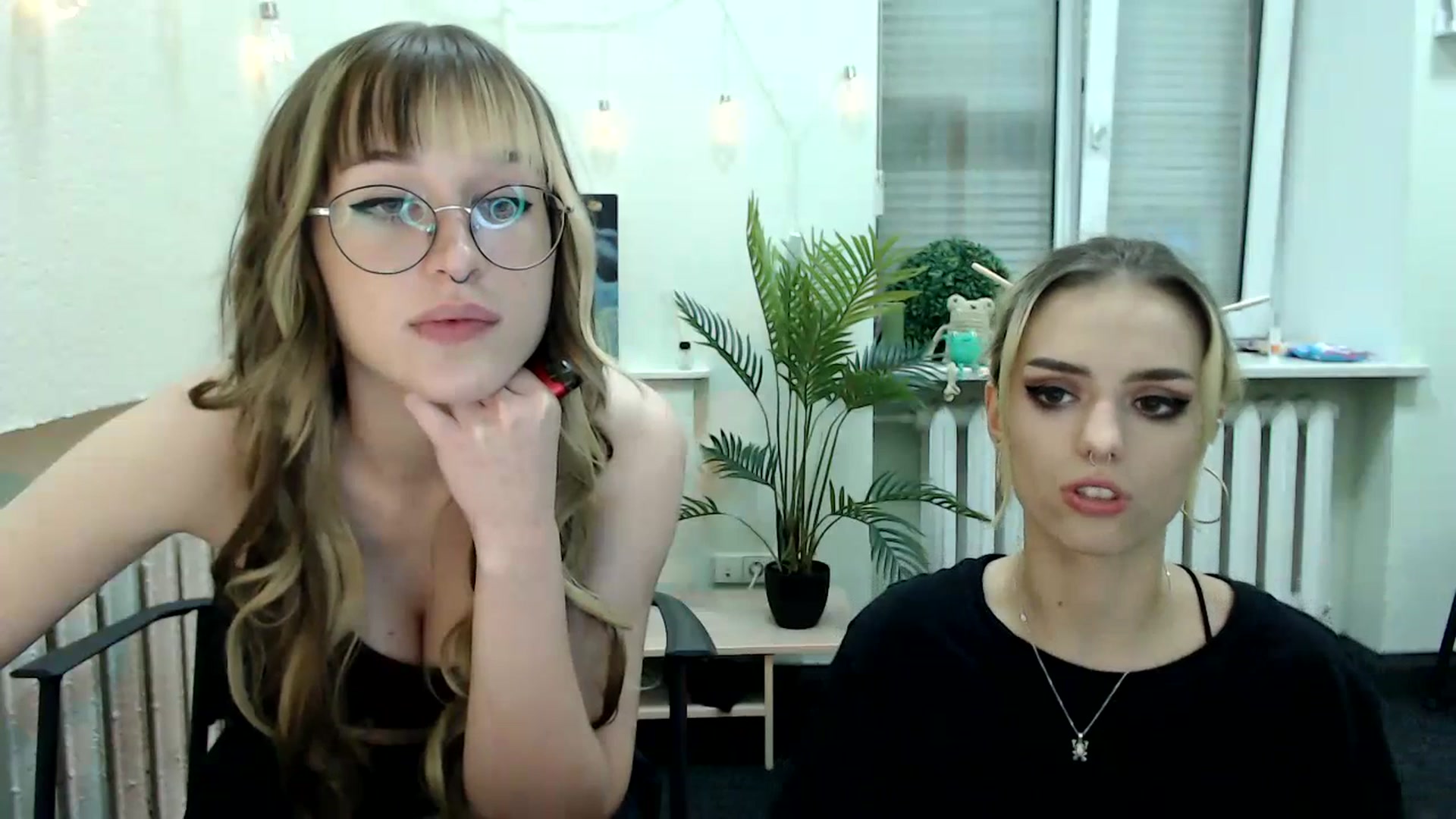 Gallery image thumbnail from Spicy_X's myfreecams stream on, 07/16/2023, 02:00 image 20 of 20
