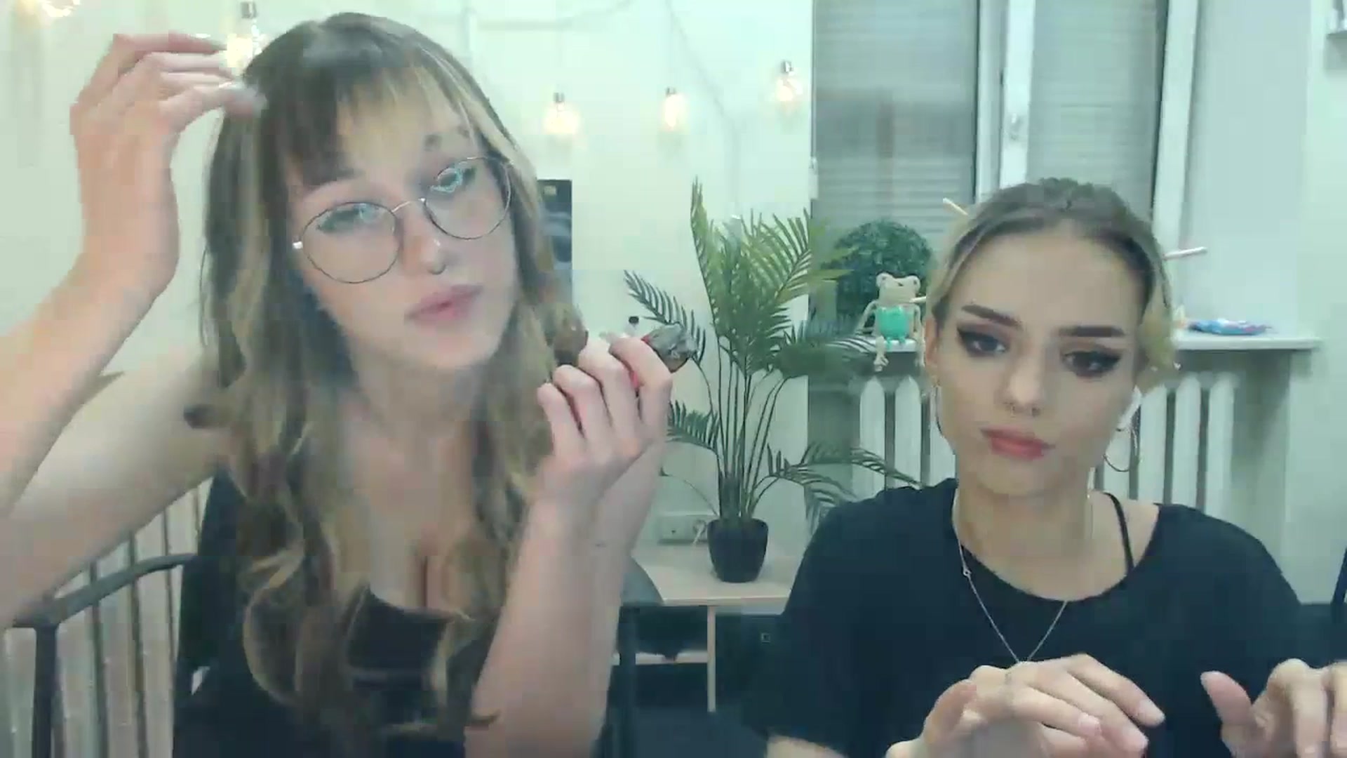 Gallery image thumbnail from Spicy_X's myfreecams stream on, 07/16/2023, 02:00 image 14 of 20