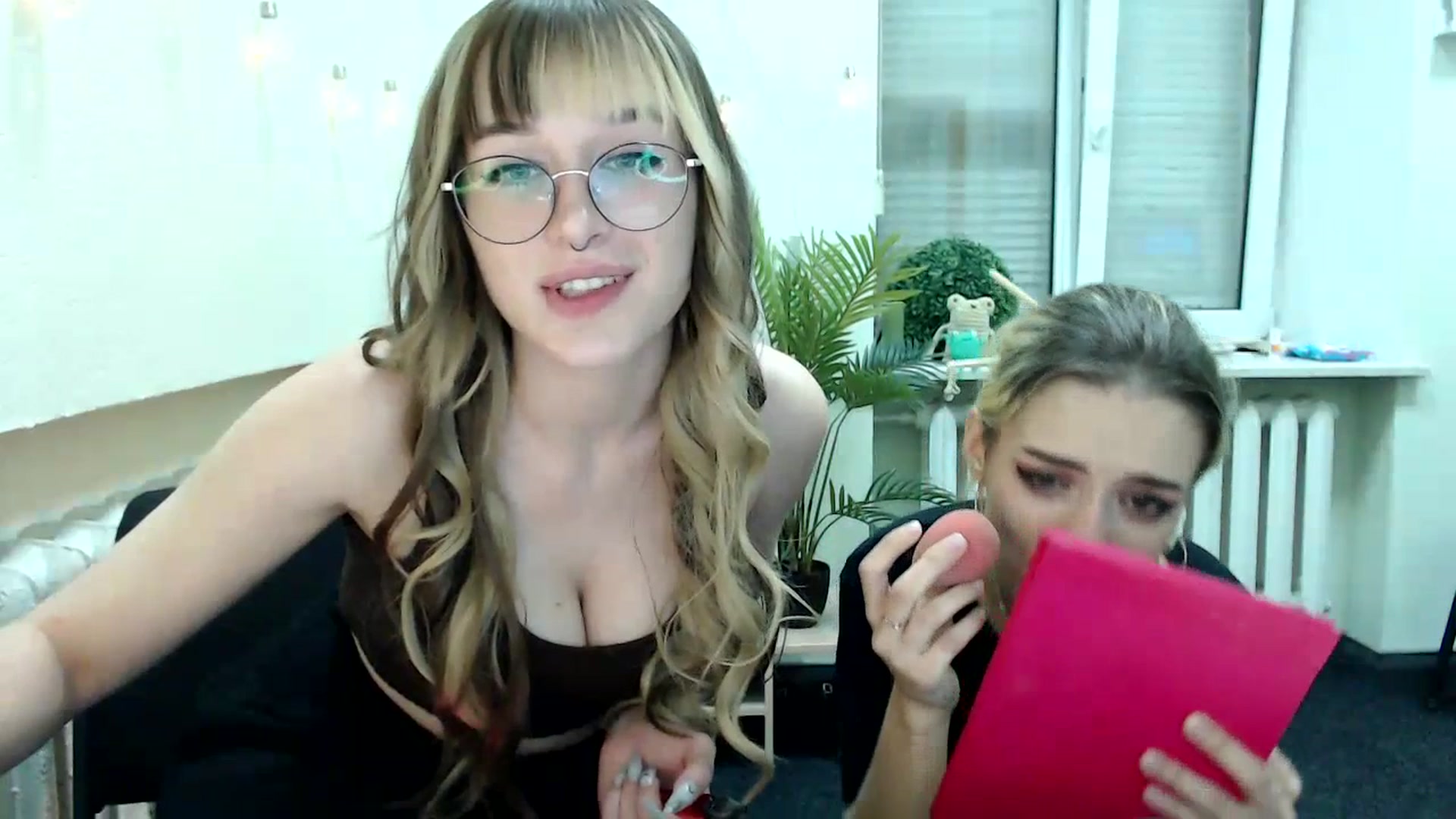 Gallery image thumbnail from Spicy_X's myfreecams stream on, 07/16/2023, 02:00 image 2 of 20