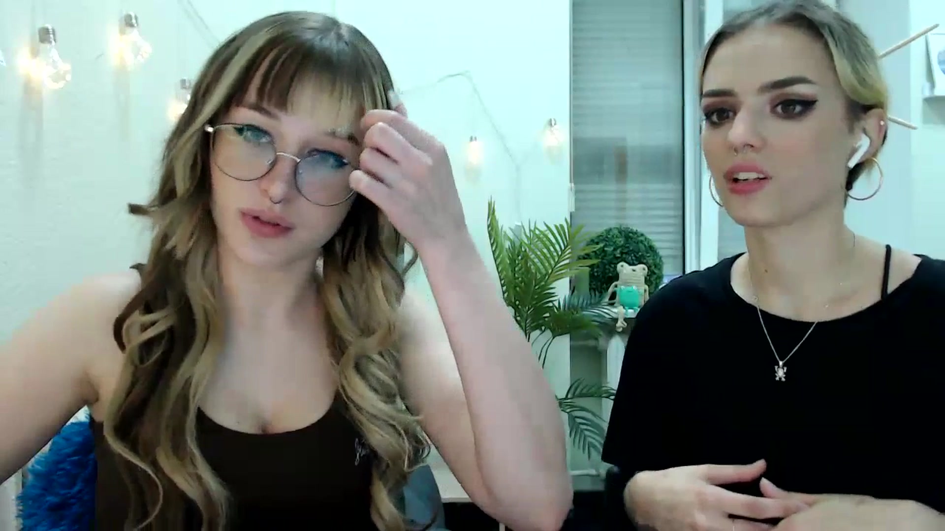 Gallery image thumbnail from Spicy_X's myfreecams stream on, 07/16/2023, 02:41 image 8 of 20