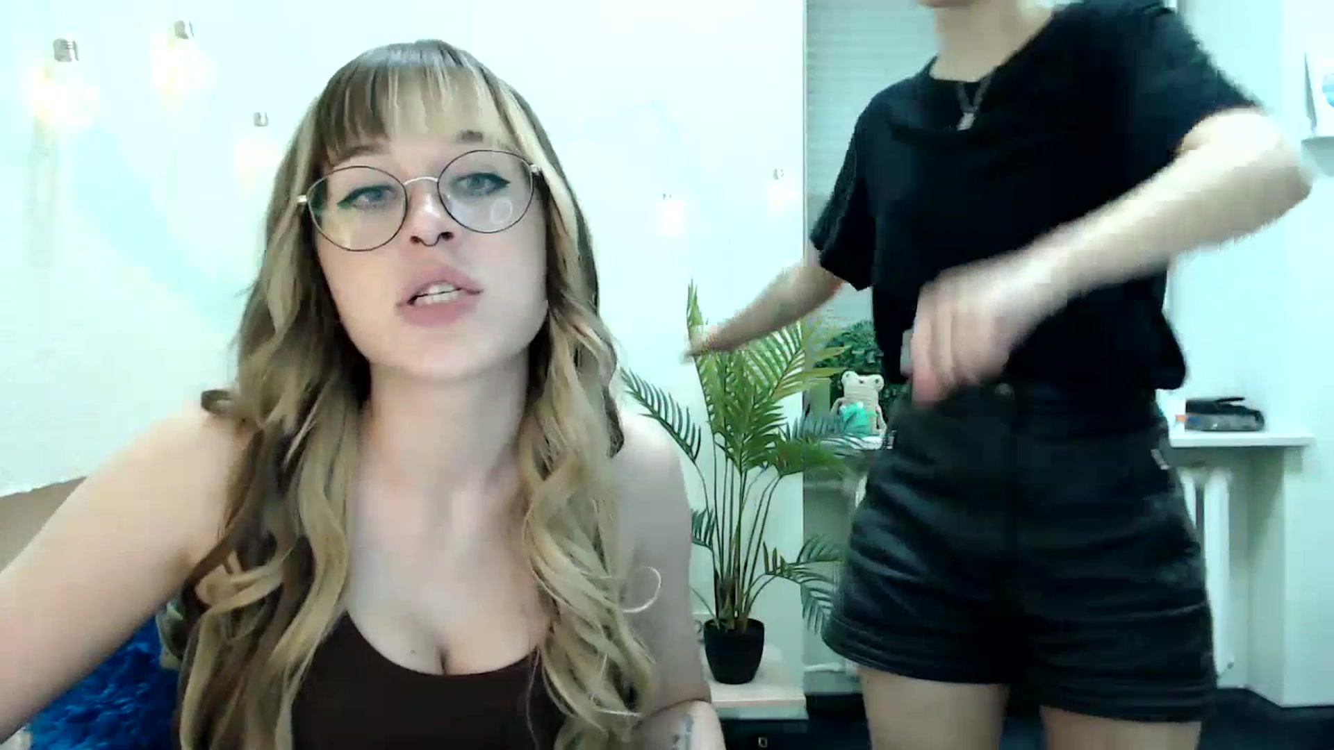 Gallery image thumbnail from Spicy_X's myfreecams stream on, 07/16/2023, 02:41 image 12 of 20