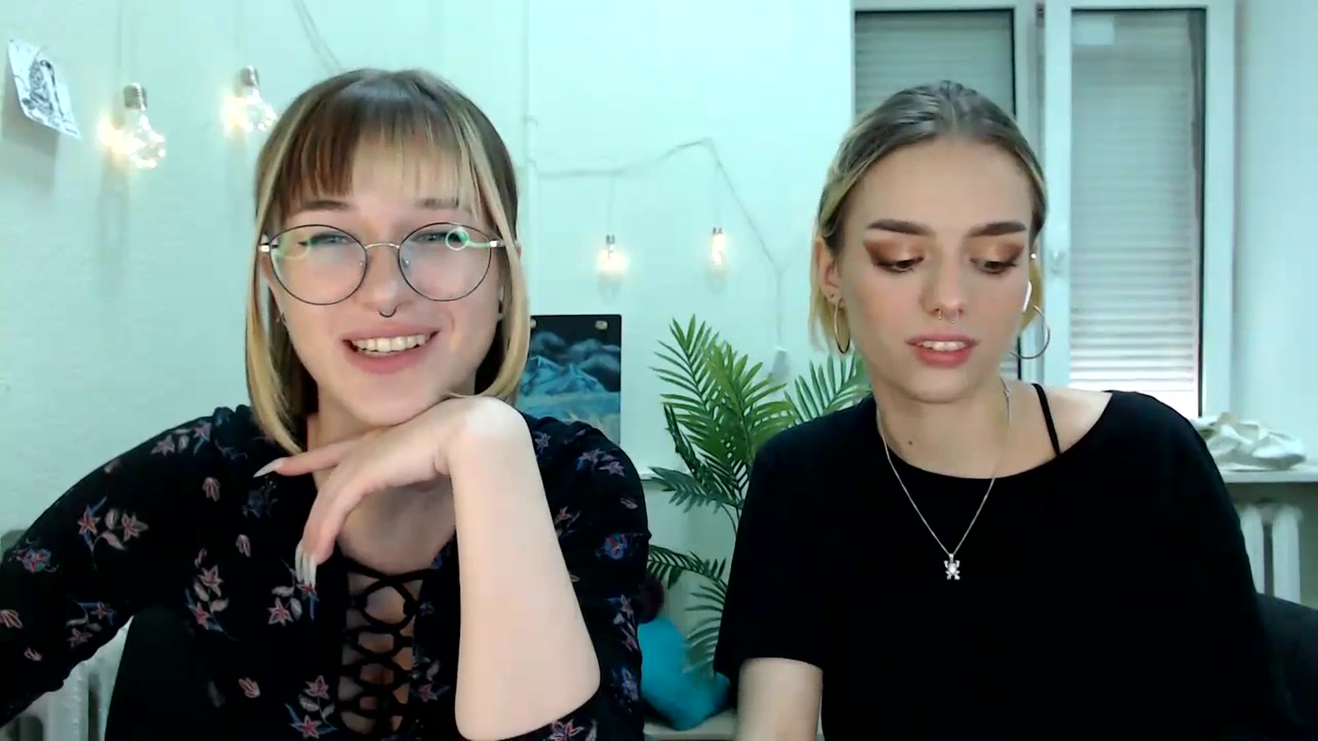 Gallery image thumbnail from Spicy_X's myfreecams stream on, 07/18/2023, 14:01 image 14 of 20