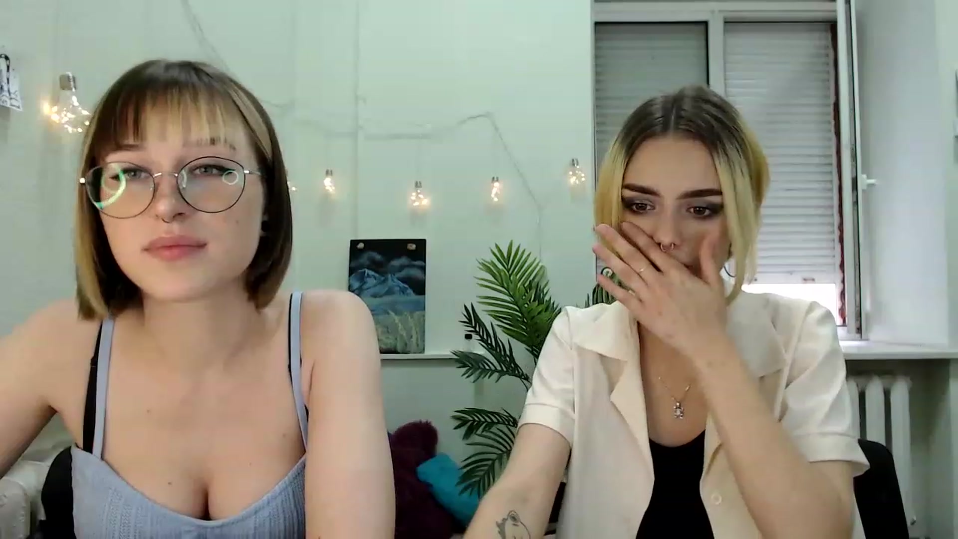 Gallery image thumbnail from Spicy_X's myfreecams stream on, 07/19/2023, 16:09 image 12 of 20