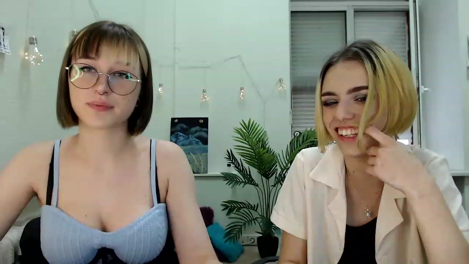 Gallery image thumbnail from Spicy_X's myfreecams stream on, 07/19/2023, 16:09 image 20 of 20