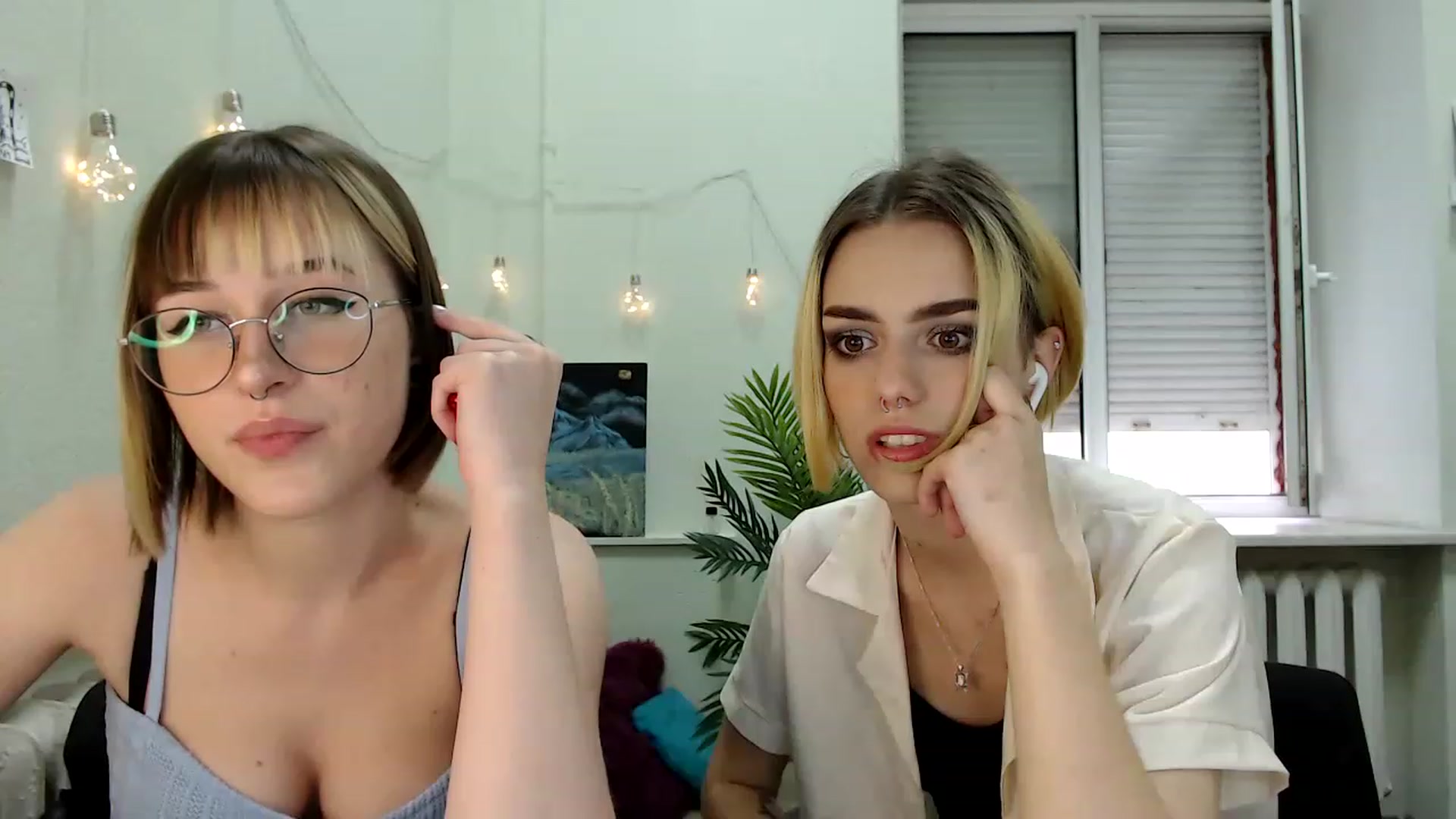 Gallery image thumbnail from Spicy_X's myfreecams stream on, 07/19/2023, 16:09 image 13 of 20