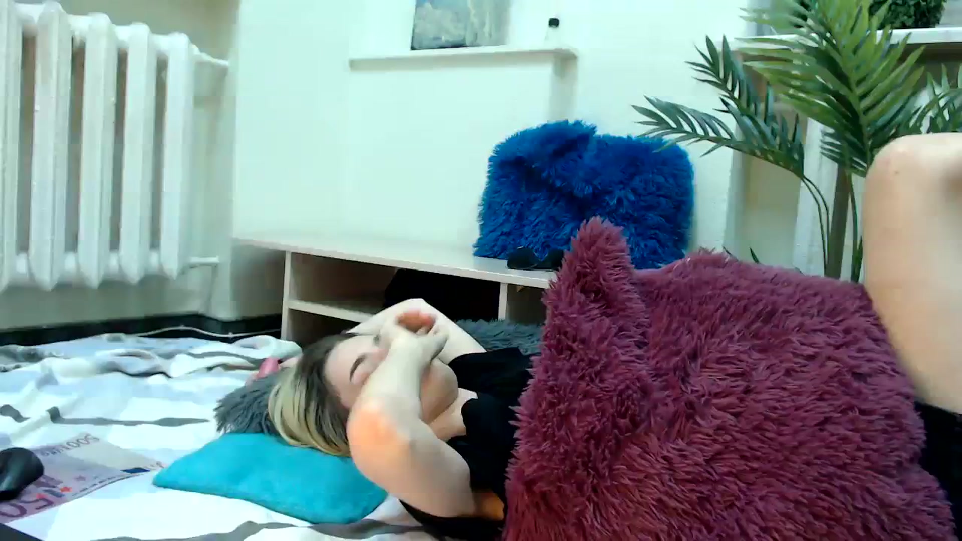 Gallery image thumbnail from Spicy_X's myfreecams stream on, 07/25/2023, 17:41 image 16 of 20