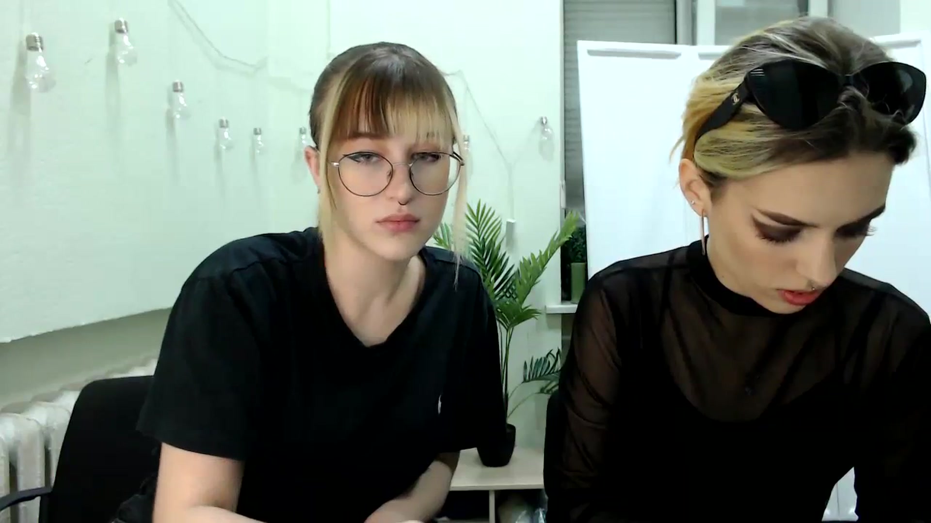 Gallery image thumbnail from Spicy_X's myfreecams stream on, 07/26/2023, 16:00 image 13 of 20