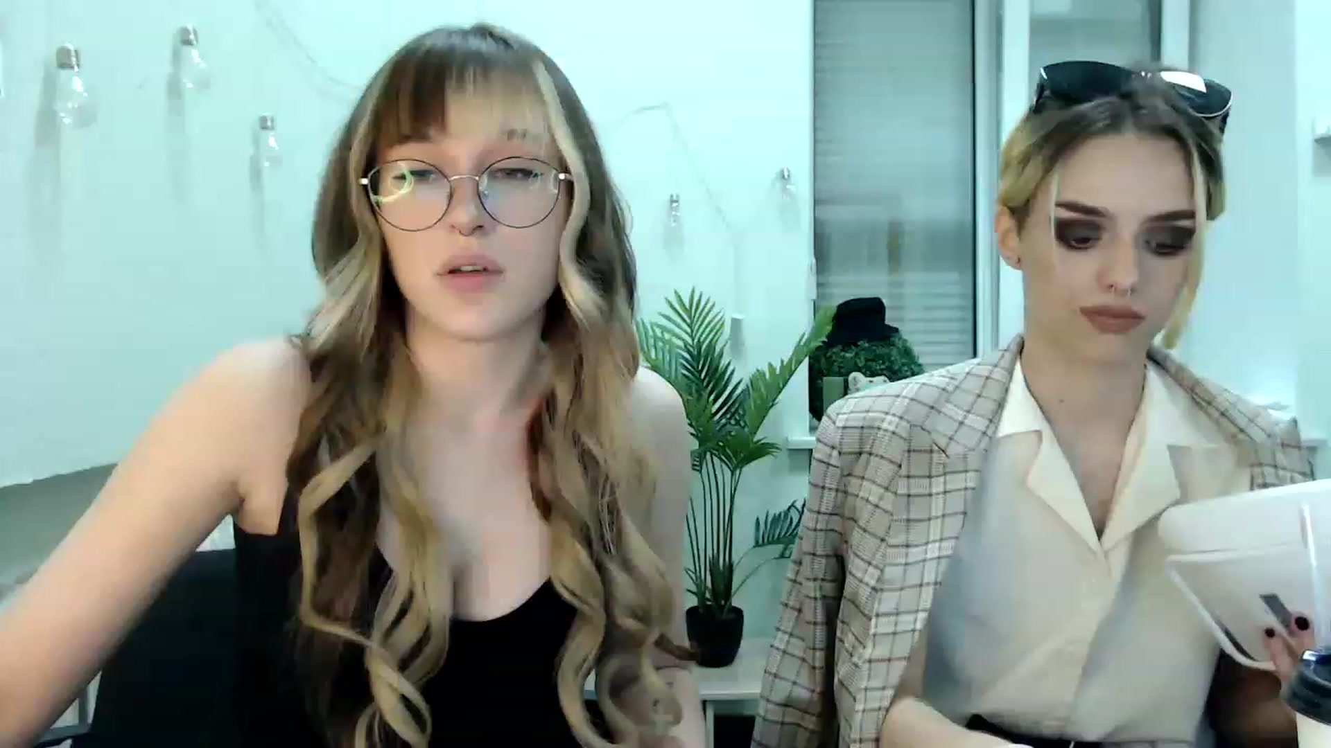 Gallery image thumbnail from Spicy_X's myfreecams stream on, 07/27/2023, 14:28 image 4 of 20