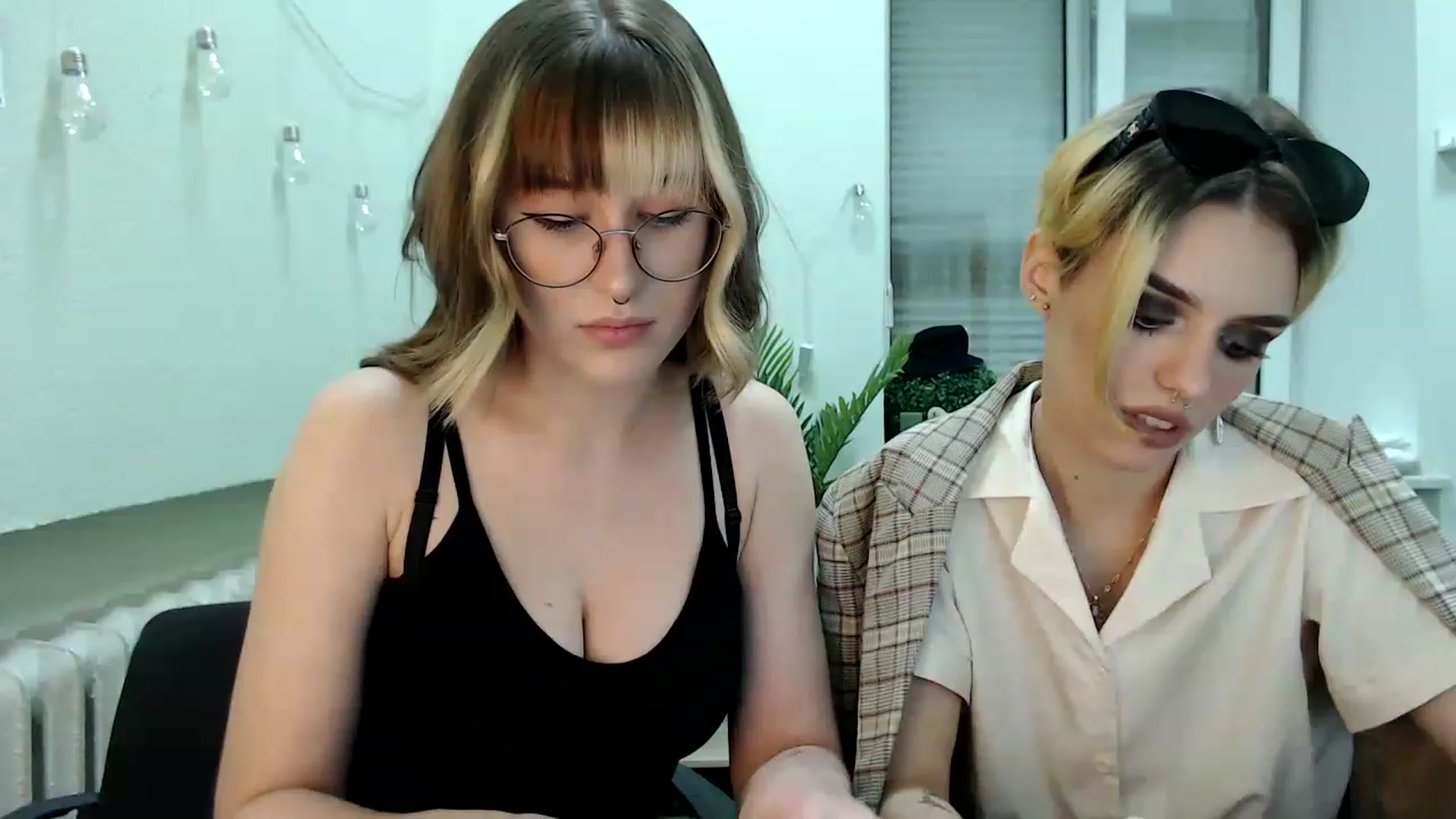Gallery image thumbnail from Spicy_X's myfreecams stream on, 07/27/2023, 14:28 image 19 of 20