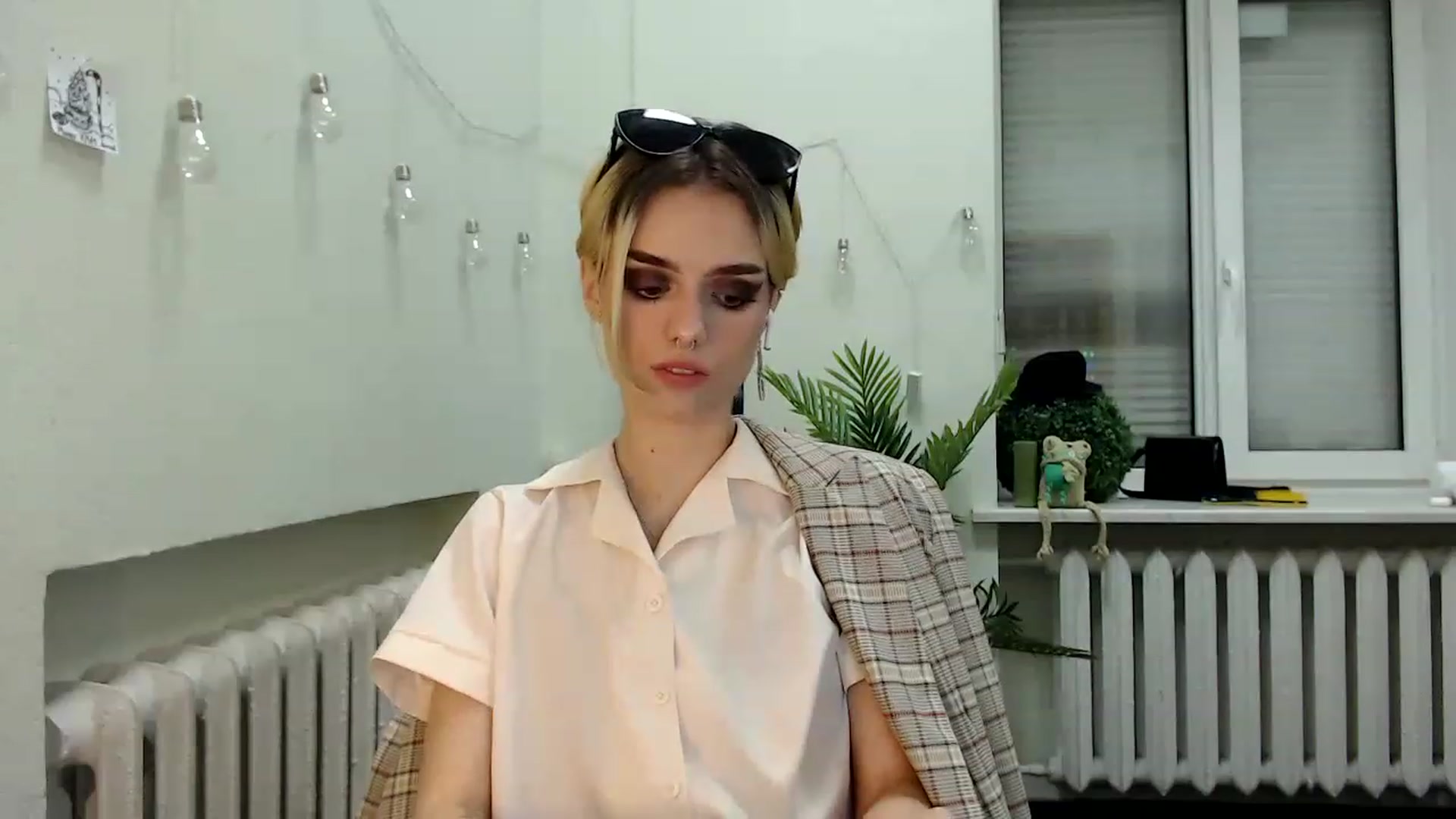 Gallery image thumbnail from Spicy_X's myfreecams stream on, 07/27/2023, 18:06 image 10 of 20