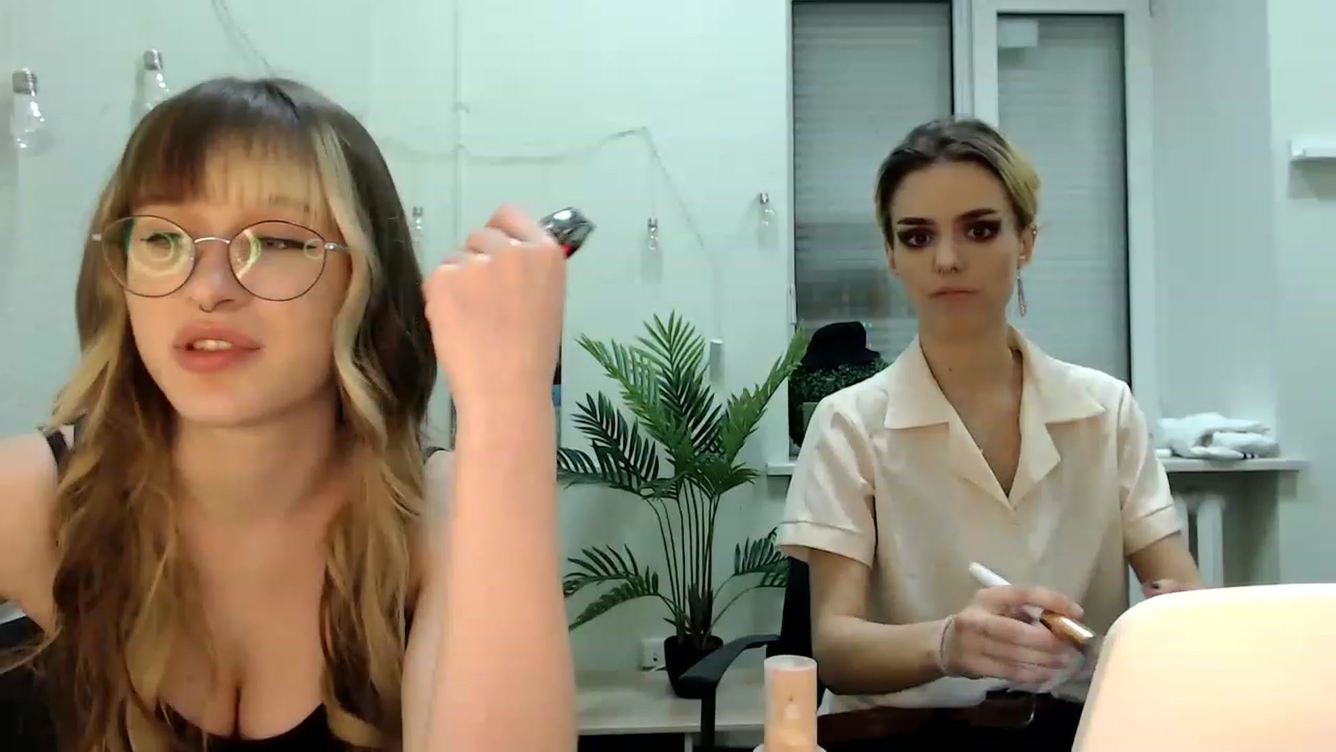 Gallery image thumbnail from Spicy_X's myfreecams stream on, 07/27/2023, 18:06 image 3 of 20