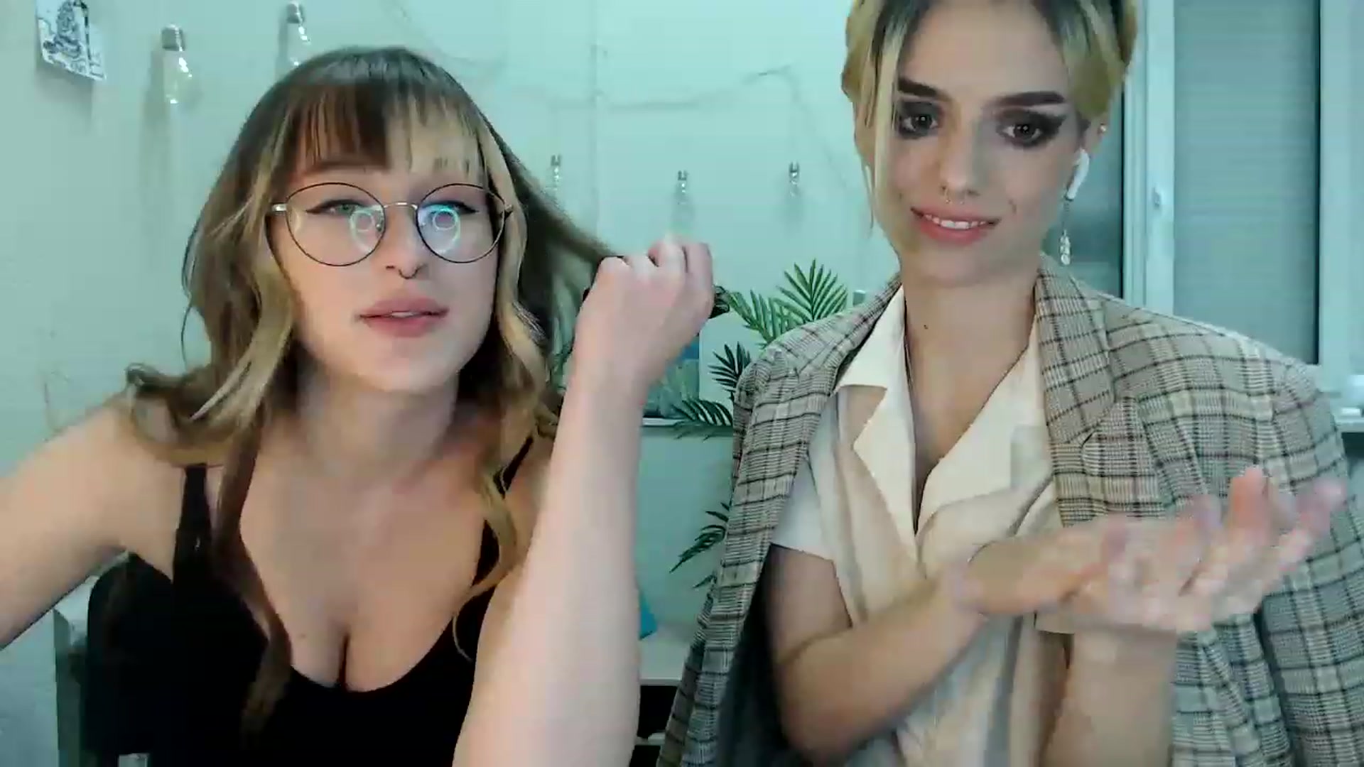 Gallery image thumbnail from Spicy_X's myfreecams stream on, 07/27/2023, 18:06 image 13 of 20