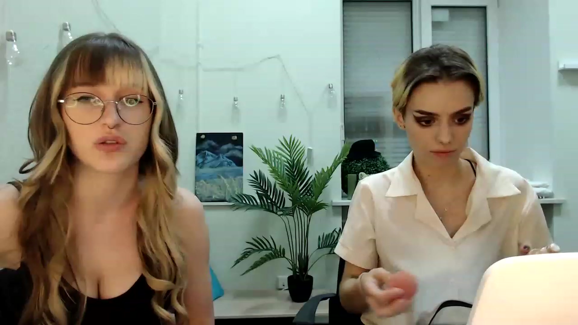 Gallery image thumbnail from Spicy_X's myfreecams stream on, 07/27/2023, 18:06 image 2 of 20