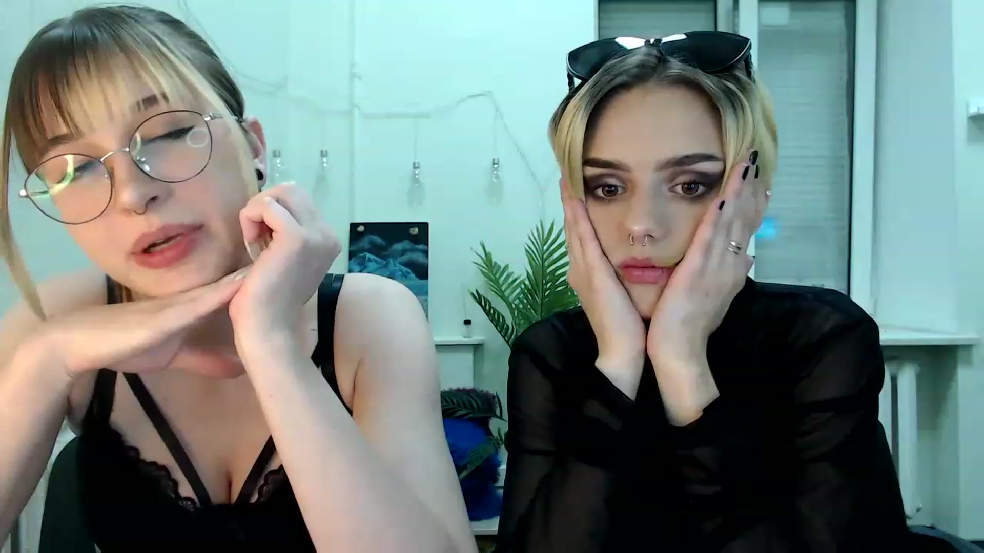Gallery image thumbnail from Spicy_X's myfreecams stream on, 07/28/2023, 18:08 image 2 of 20
