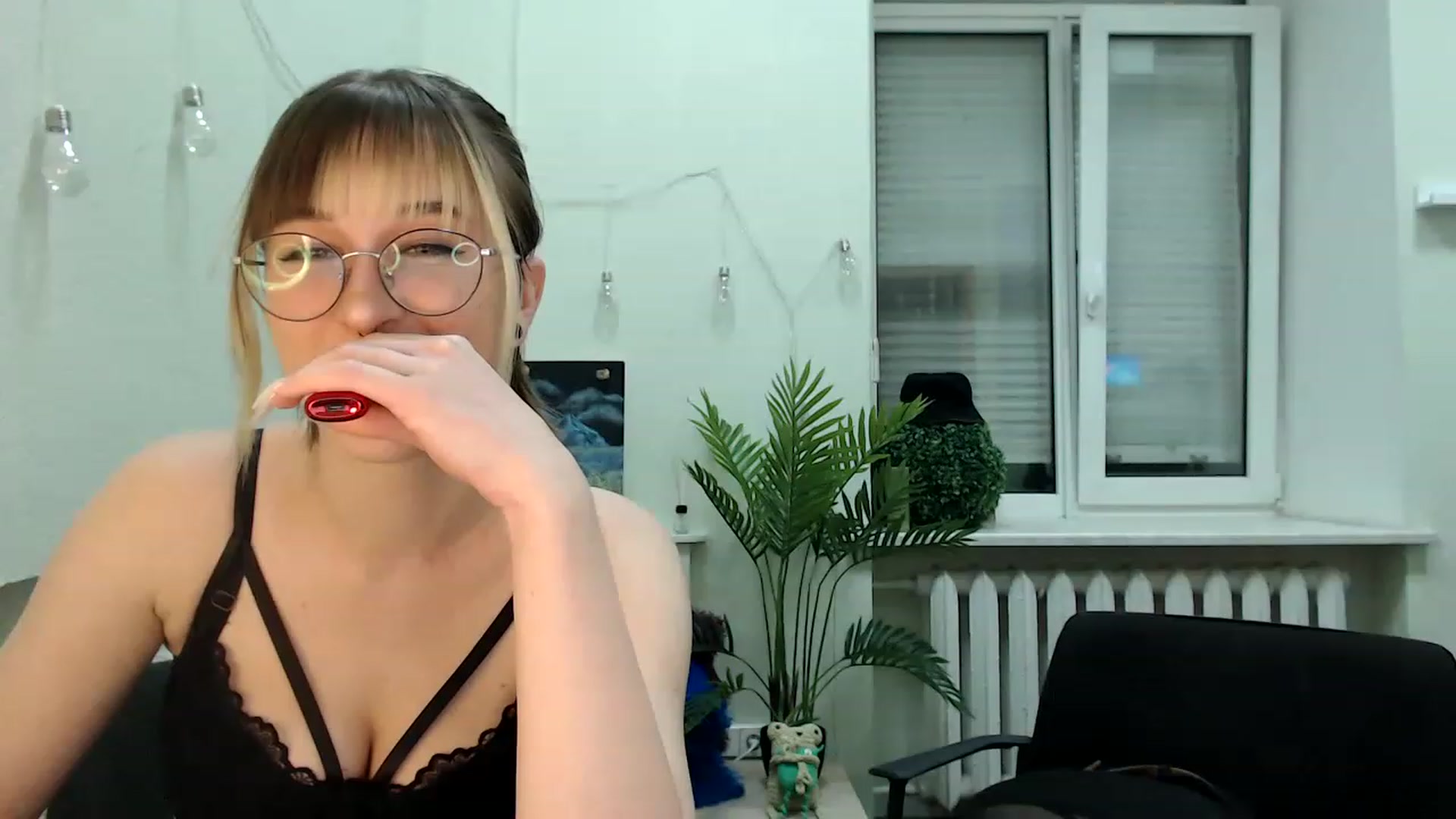 Gallery image thumbnail from Spicy_X's myfreecams stream on, 07/28/2023, 19:00 image 1 of 20