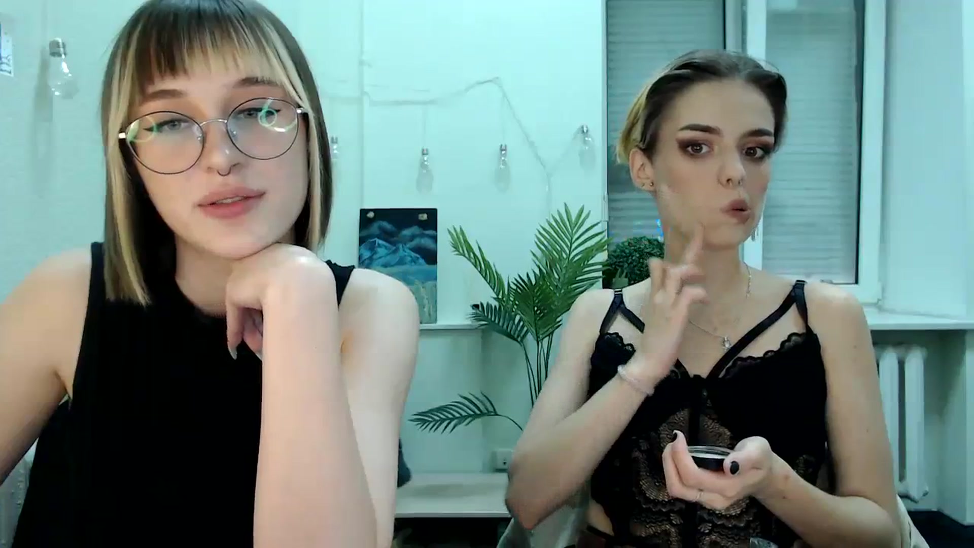 Gallery image thumbnail from Spicy_X's myfreecams stream on, 07/31/2023, 16:39 image 15 of 20