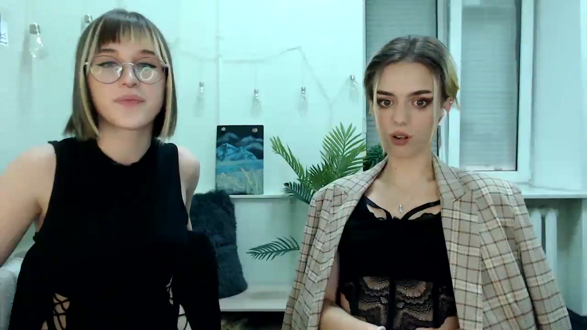 Gallery image thumbnail from Spicy_X's myfreecams stream on, 07/31/2023, 16:39 image 9 of 20