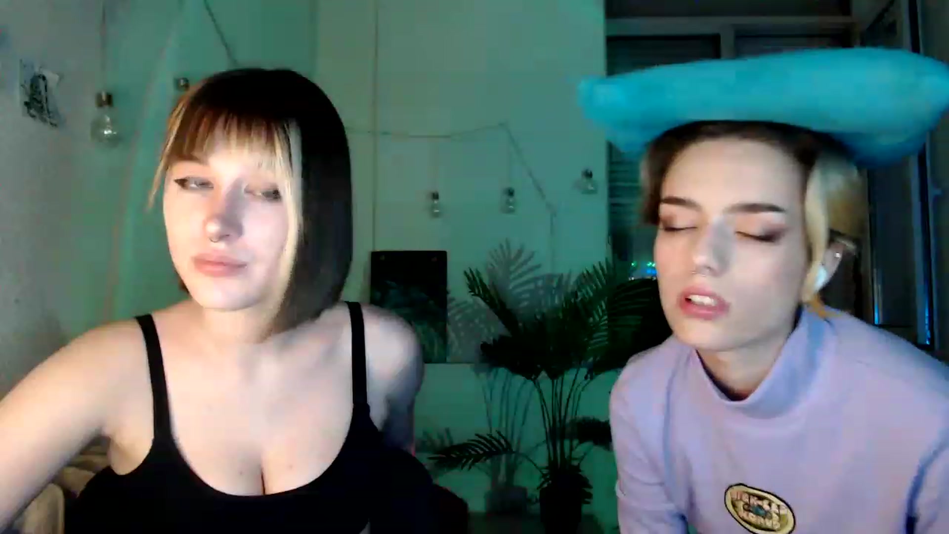 Gallery image thumbnail from Spicy_X's myfreecams stream on, 08/09/2023, 15:17 image 18 of 20
