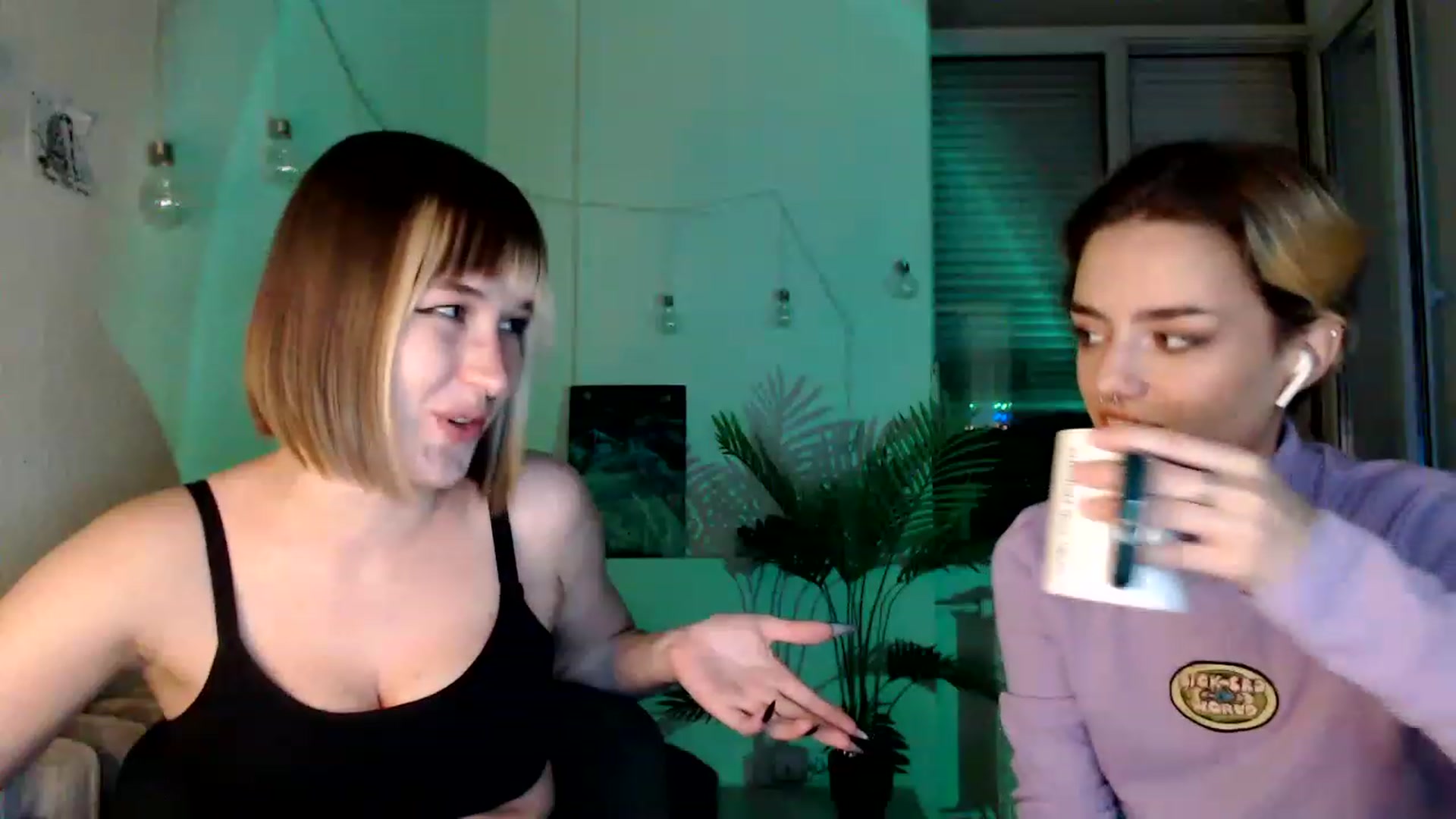 Gallery image thumbnail from Spicy_X's myfreecams stream on, 08/09/2023, 15:17 image 17 of 20